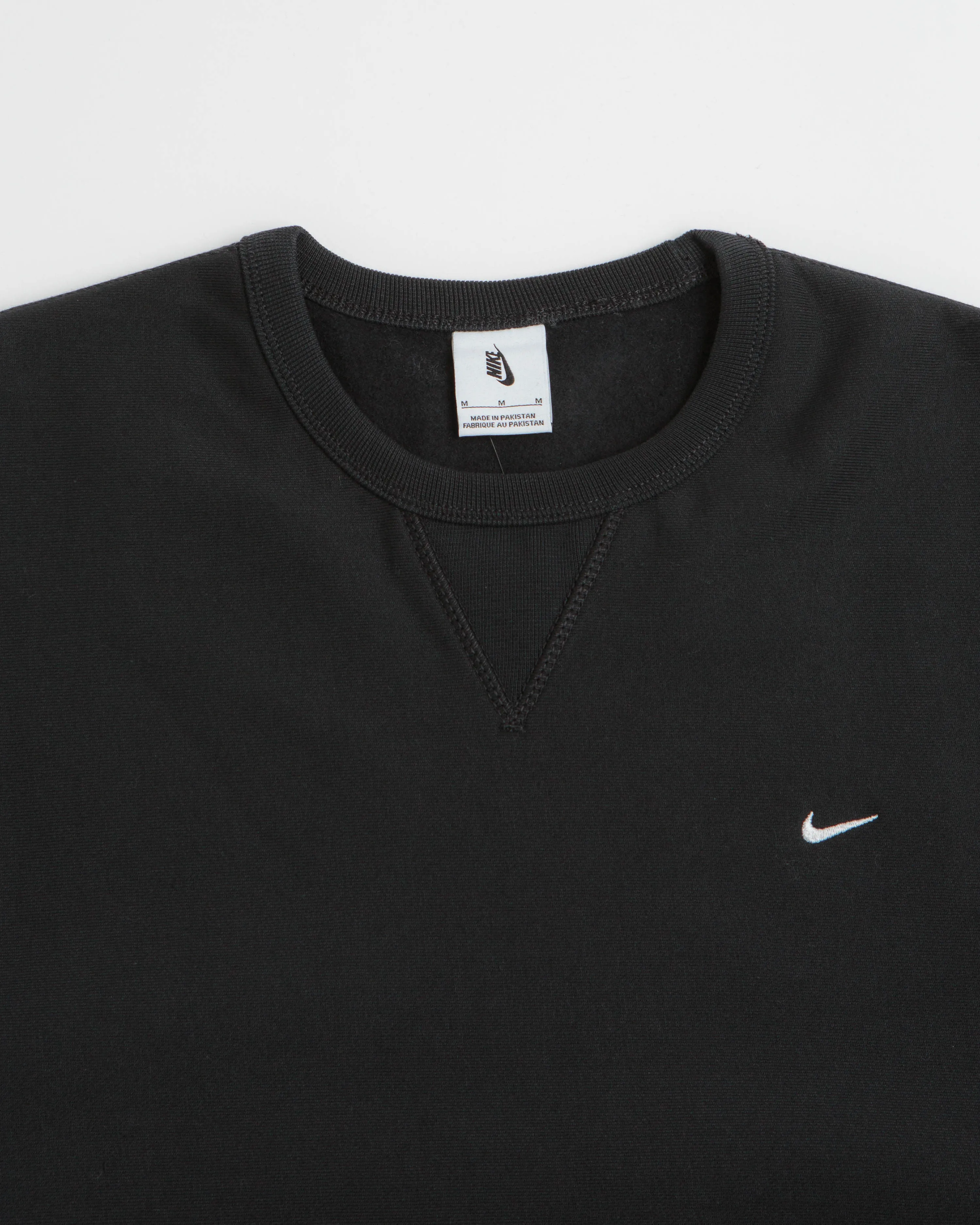 Nike Solo Swoosh Crewneck Sweatshirt - Black / White / White product graffiti urbanity young people