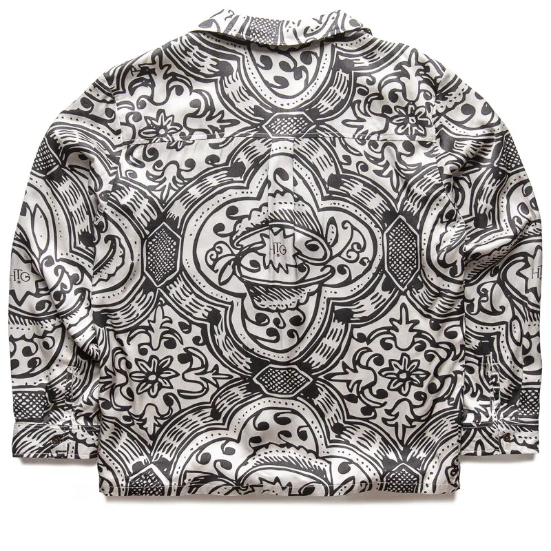 Iconic look Wrinkle Resistant Finish Honor The Gift LS Printed Woven L/S Shirt - Black