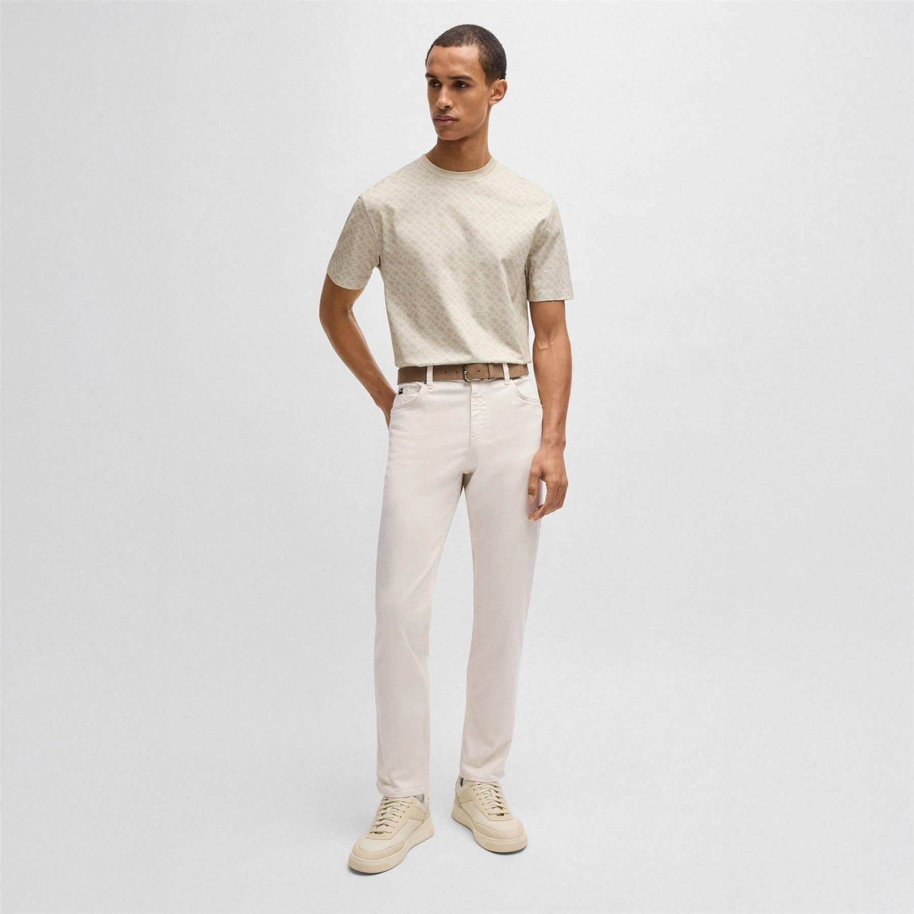 Maine Trousers Open White Flexible Ankle Cuffs Trendy Style
