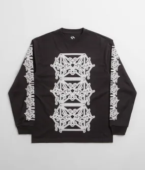The Trilogy Tapes Envelope Goat Long Sleeve T-Shirt - Black ruffles