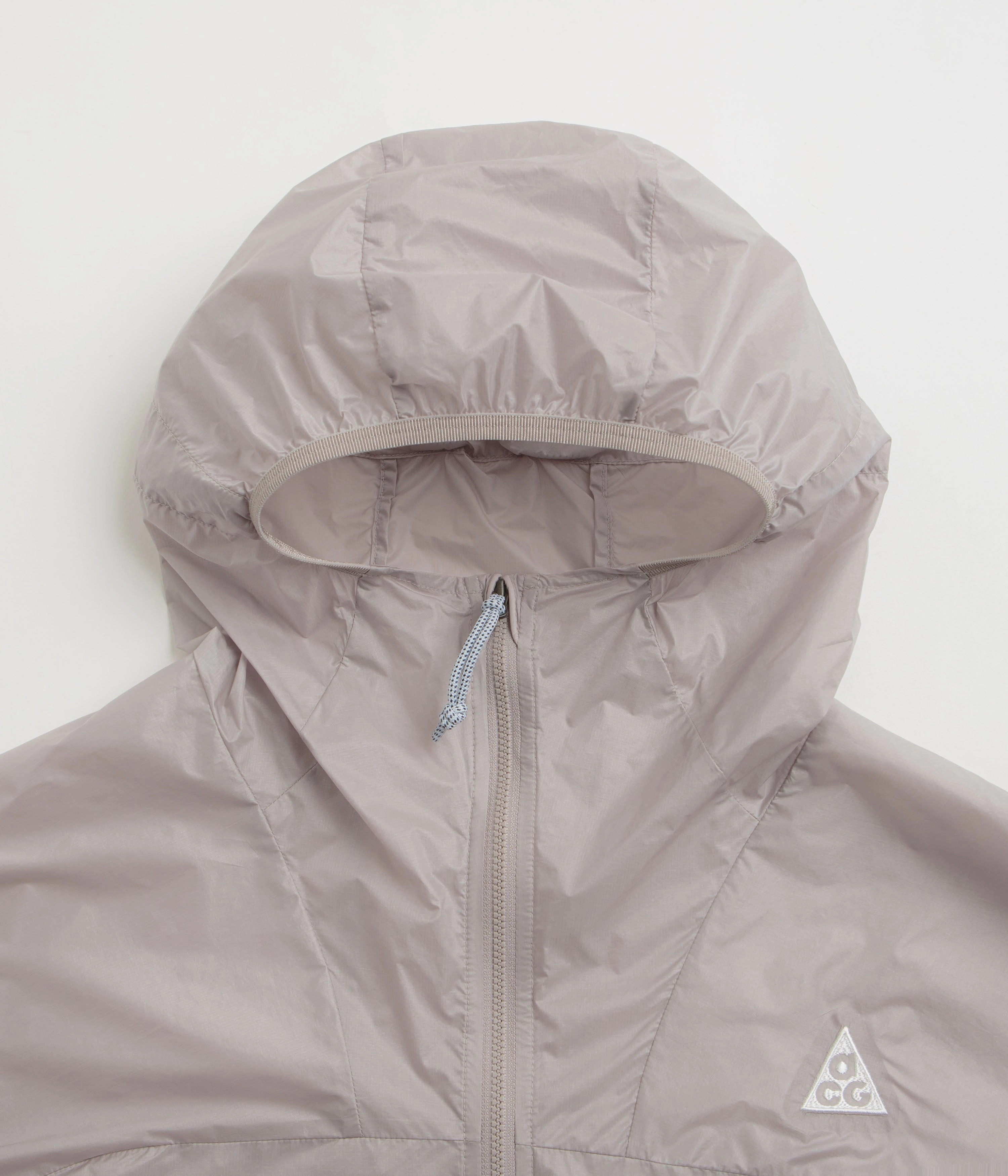 Nike ACG Cinder Cone Windproof Jacket - College Grey / Summit White Abrasion Resistant Edges