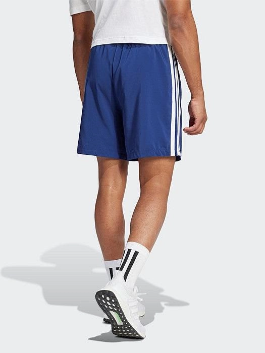 Essential 3-Stripes Chelsea Shorts hikers Fitness Enthusiast