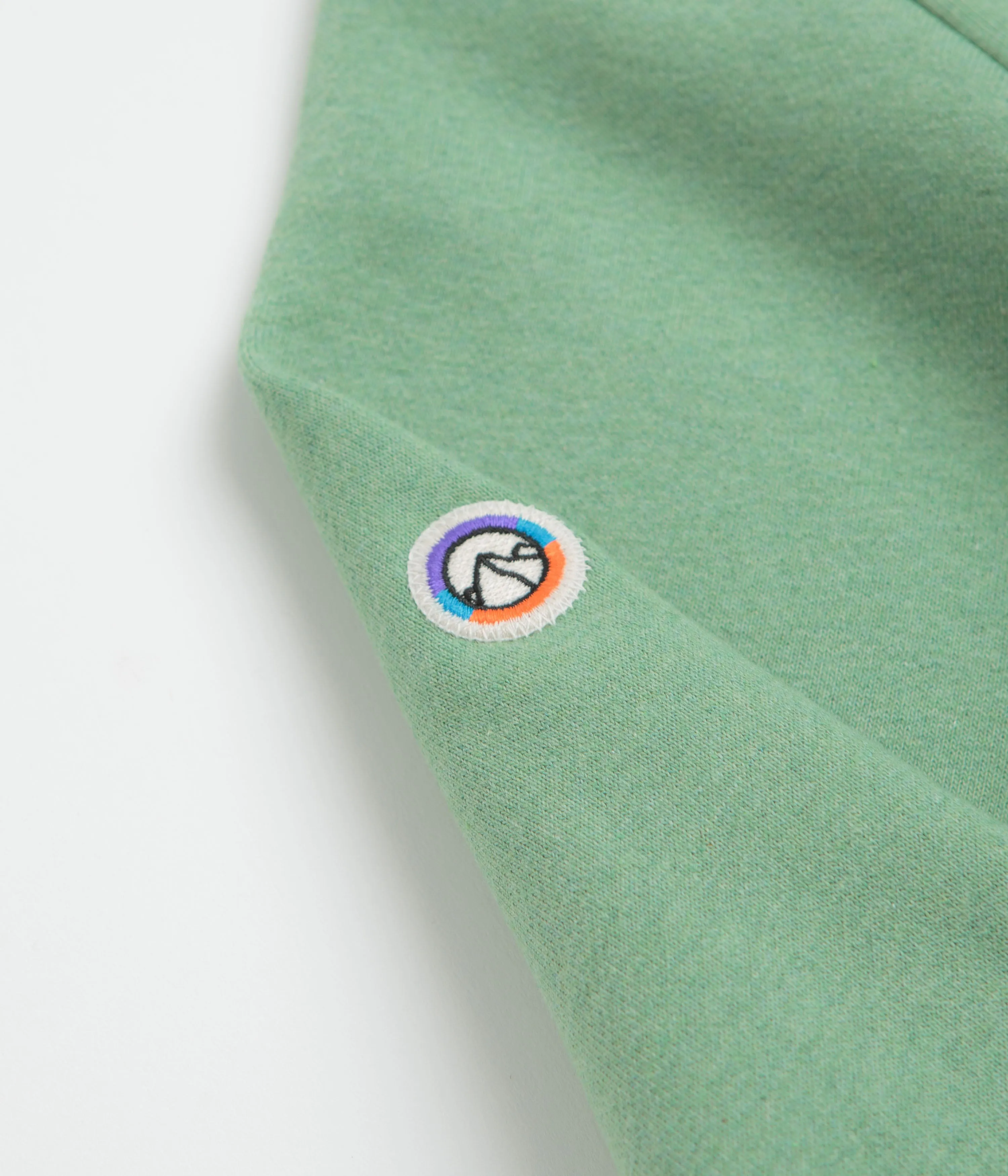 City Fit Travel Sporty Patagonia Fitz Roy Icon Uprisal Crewneck Sweatshirt - Ellwood Green