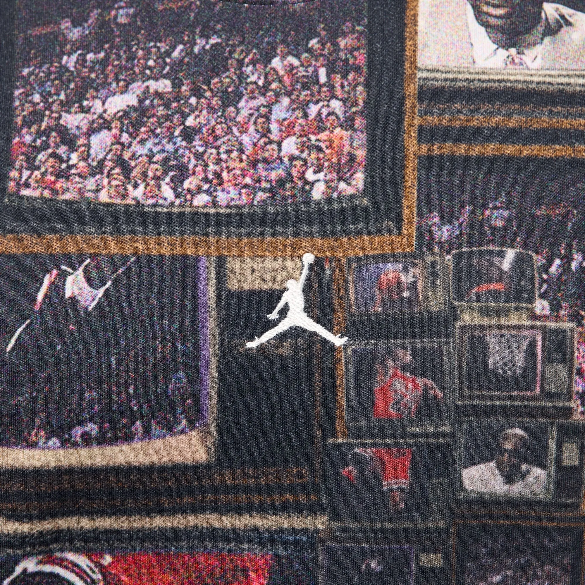 FlexibleJointConstruction Air Jordan Brooklyn S/S T-Shirt (Black/Sail)