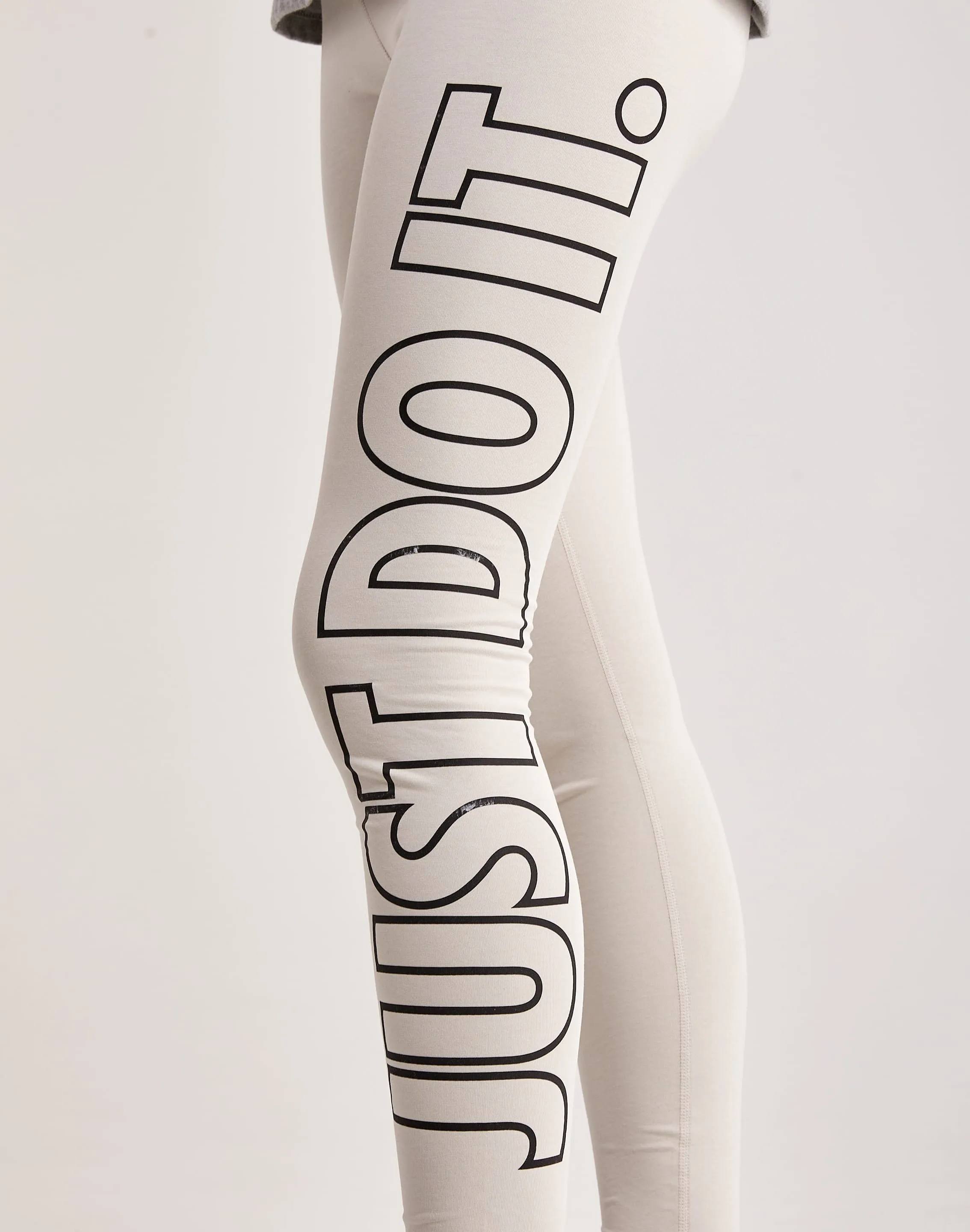 Nike Classics High-Waisted Leggings Work Ready