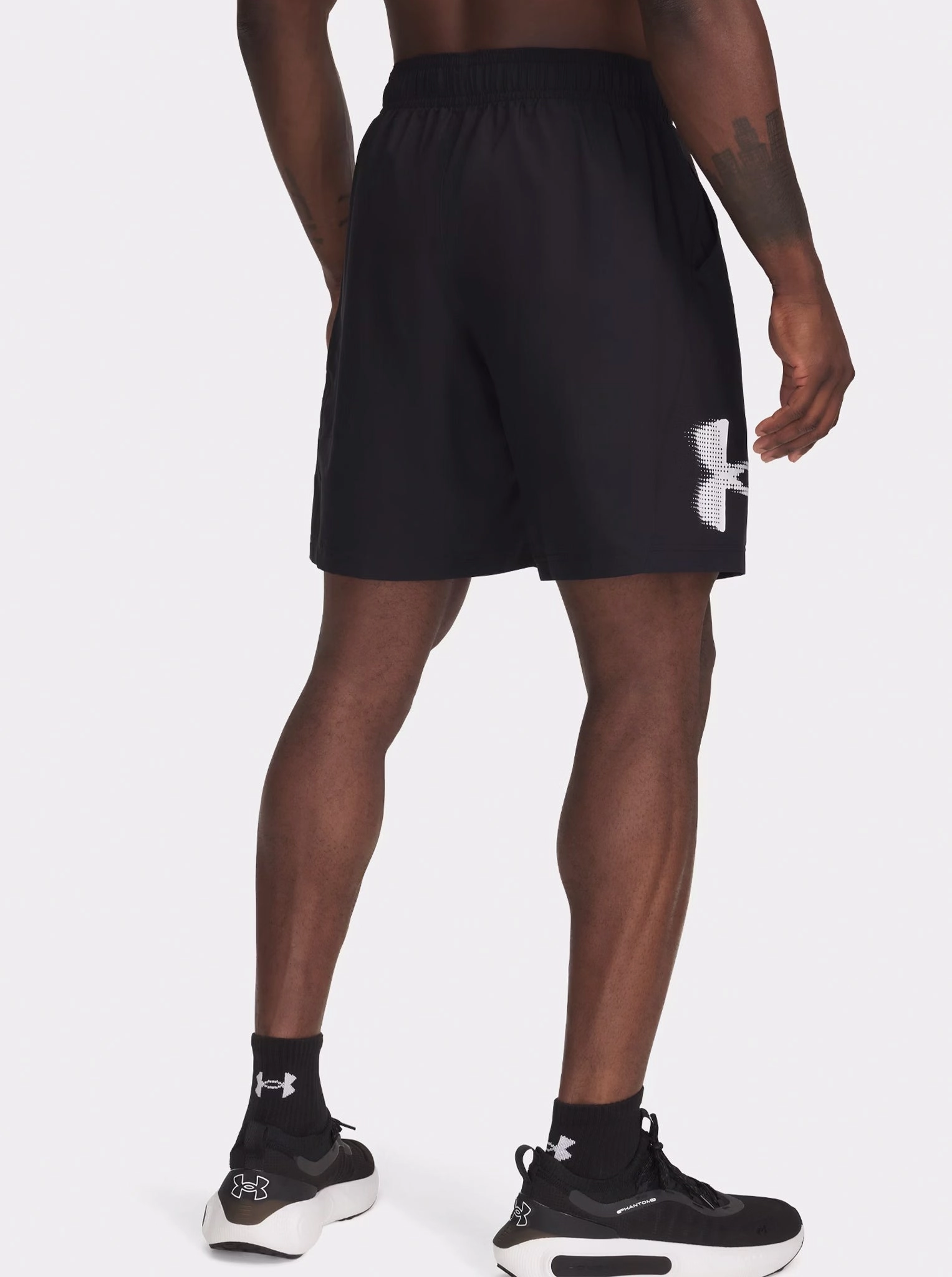 Tech Woven Graphic Shorts No Slip Waistband