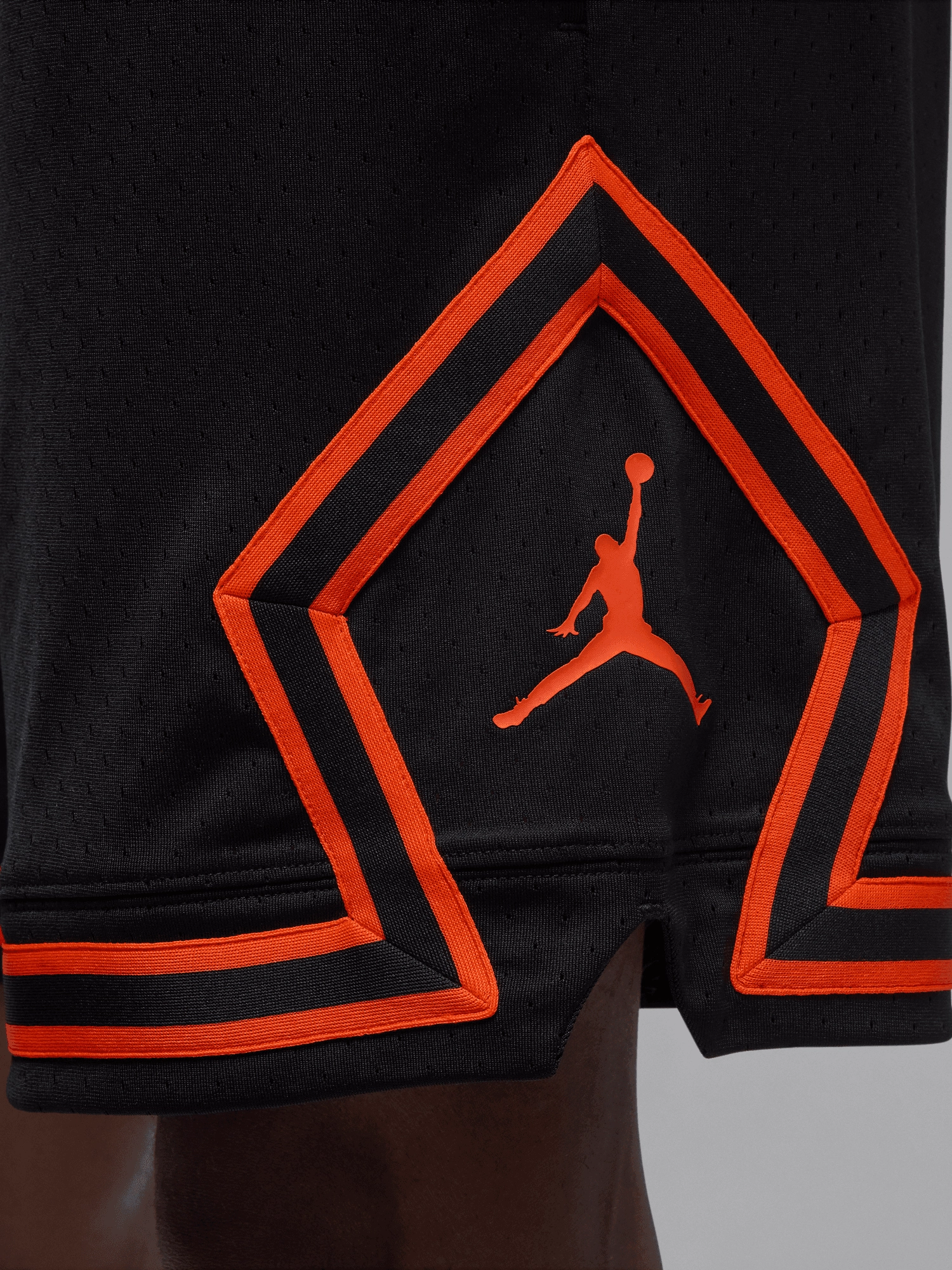 clean look Weightless Travel Design Jordan Sport Dri-FIT Mesh Diamond Shorts