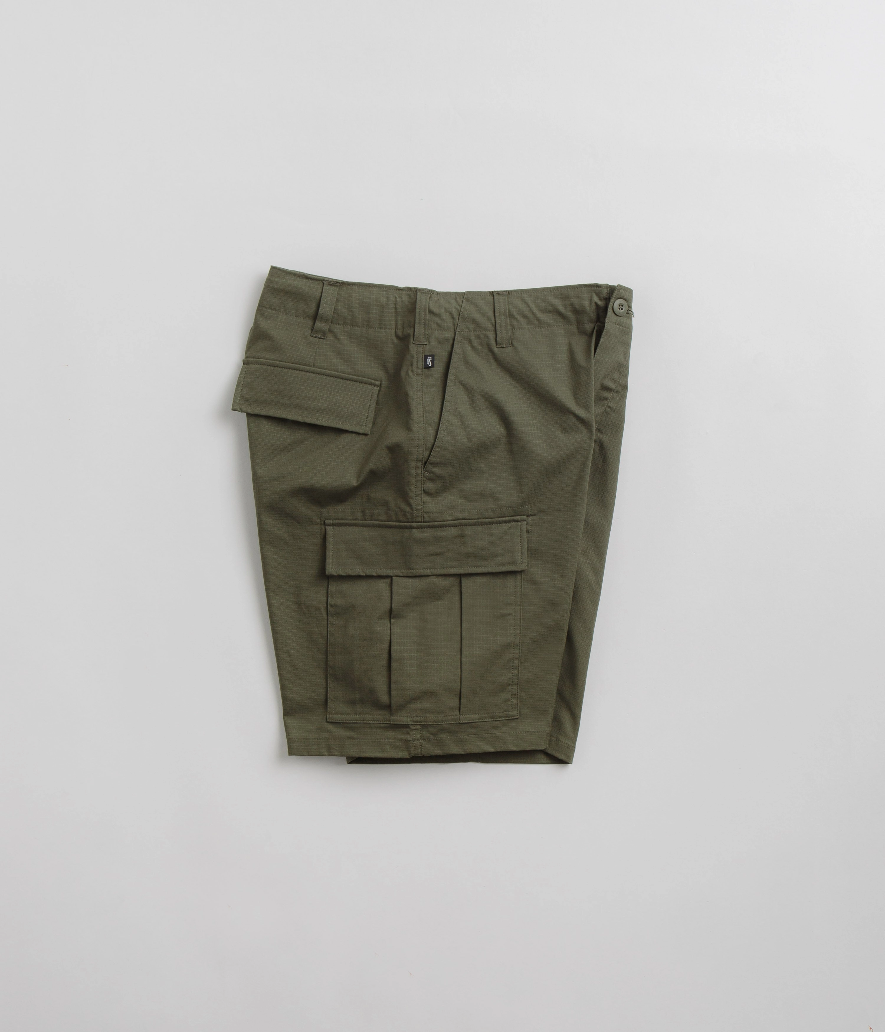Nike SB Kearny Cargo Shorts - Medium Olive Easy Wear Compression Support Layer