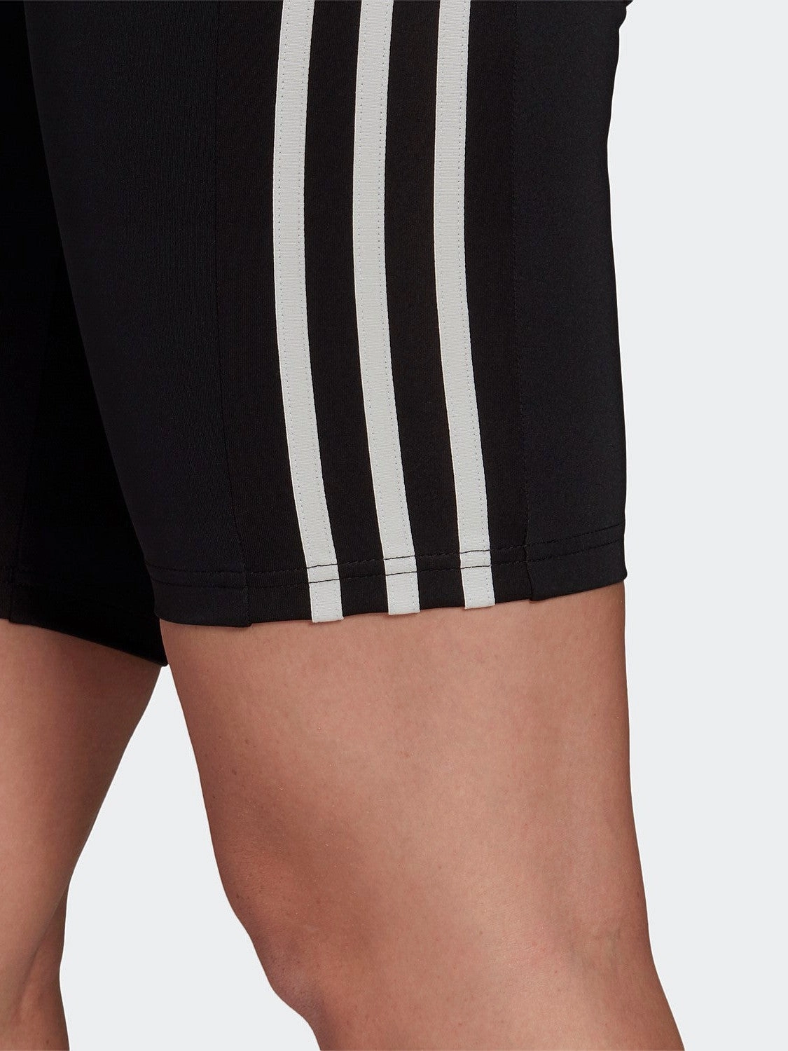Everyday Comfort evening dress Designed to Move High-Rise Short Sport Tights