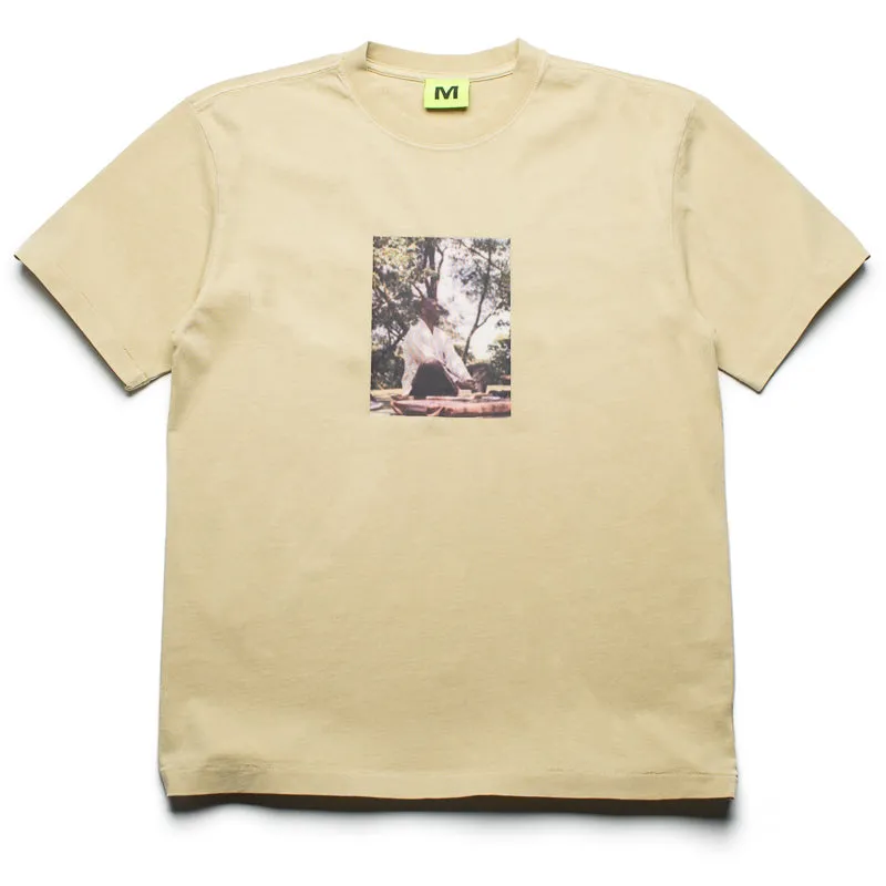 sweater silhouette Airflow Enhanced Back Panel Supervsn Inside Out Tee - Pale Olive