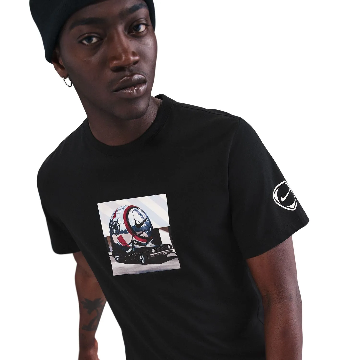 Gentle Power MinimalistDesign T90 Graphic Tee -Mens