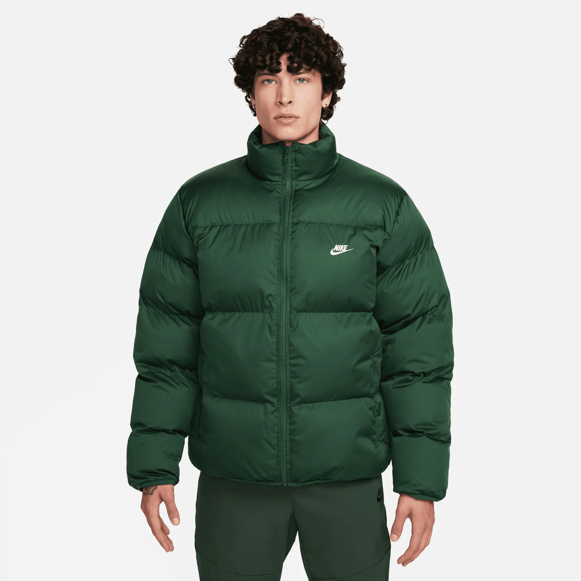 NIKE MENS PUFFER JACKETS- FIR Model Glow LayeredPaneling