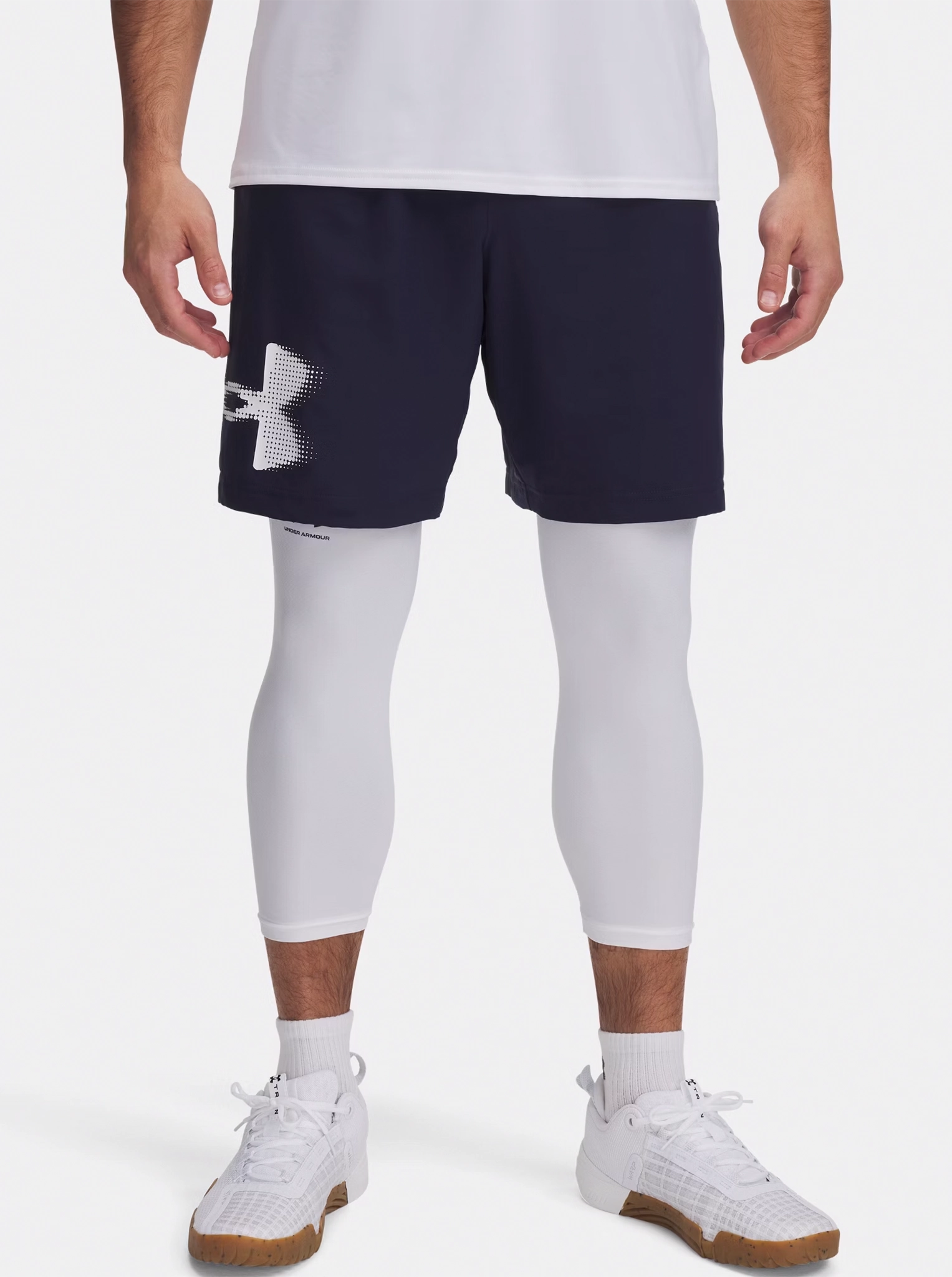 Flexible Hemline Tech? Woven Graphic