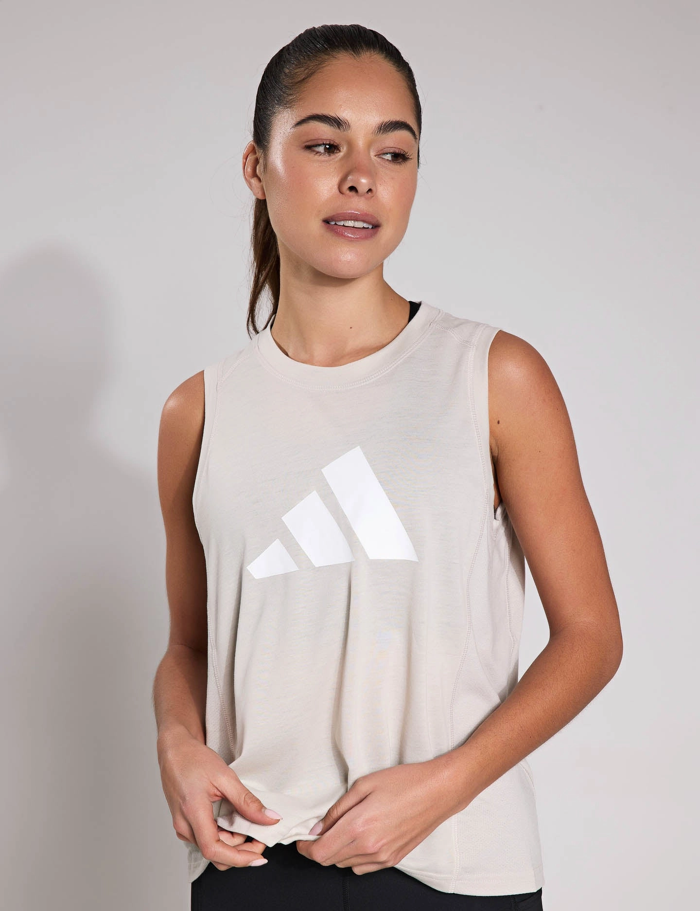 Train Essentials Big Performance Logo Training Tank Top - Wonder Alumina/White military civilian integration