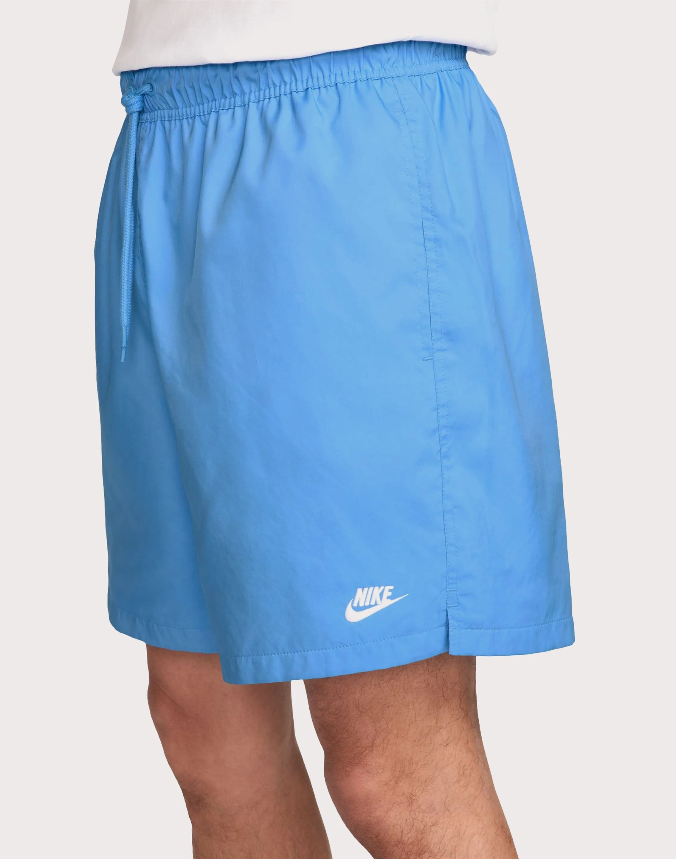 Nike Club Woven Flow Shorts Feather Glow