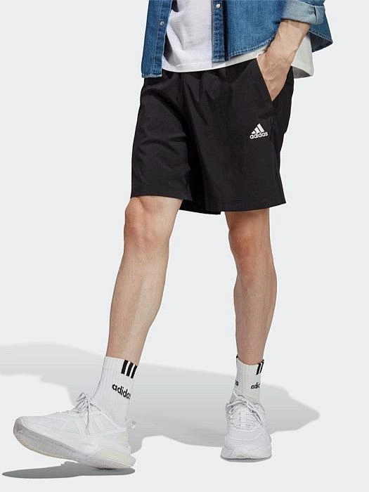Durable Hem Finishing back-to-school Aeroready Essentials Chelsea Small Logo Shorts