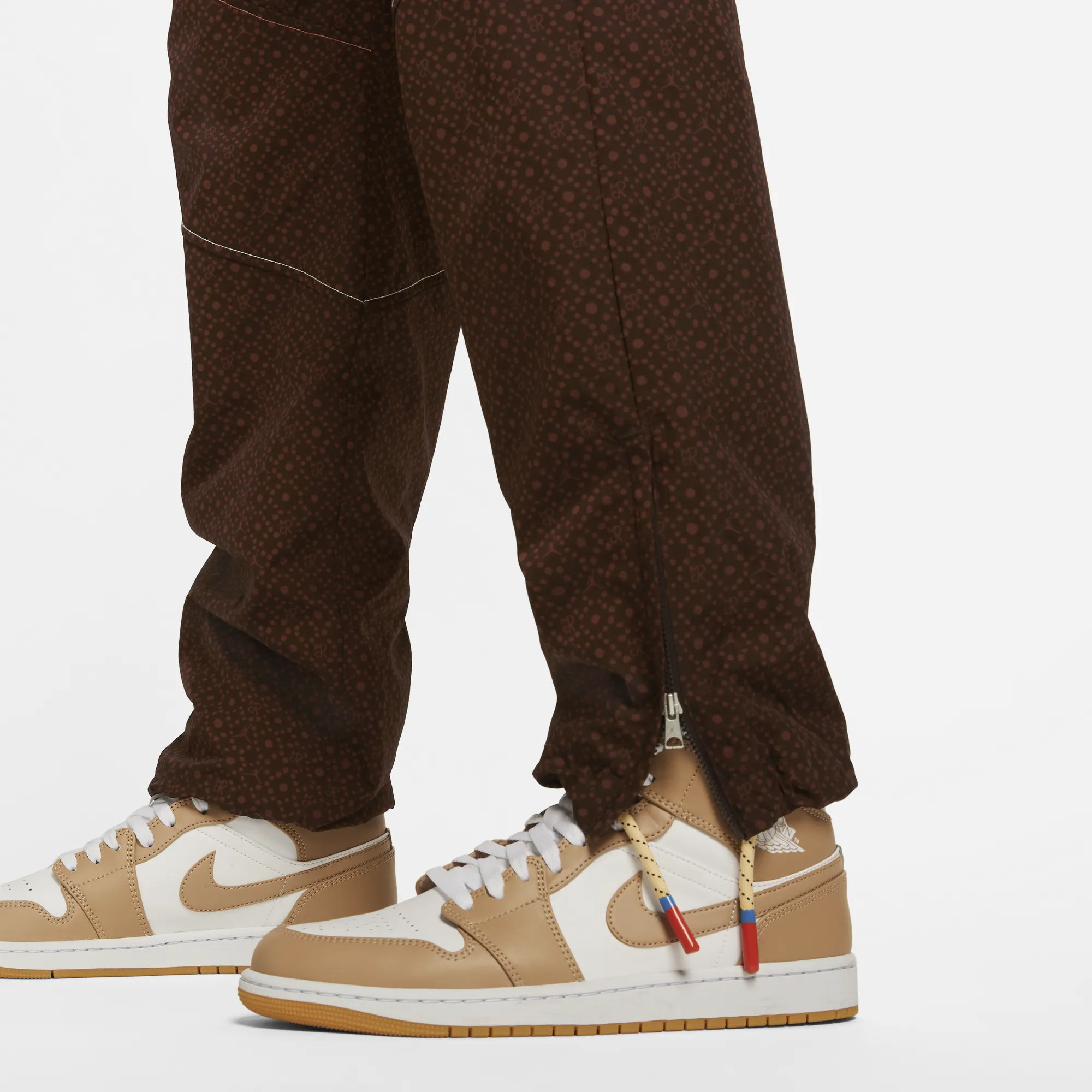 FlexibleCollar Glitter Glow MCR X AIR JORDAN WOVEN PANTS - CINNAMON