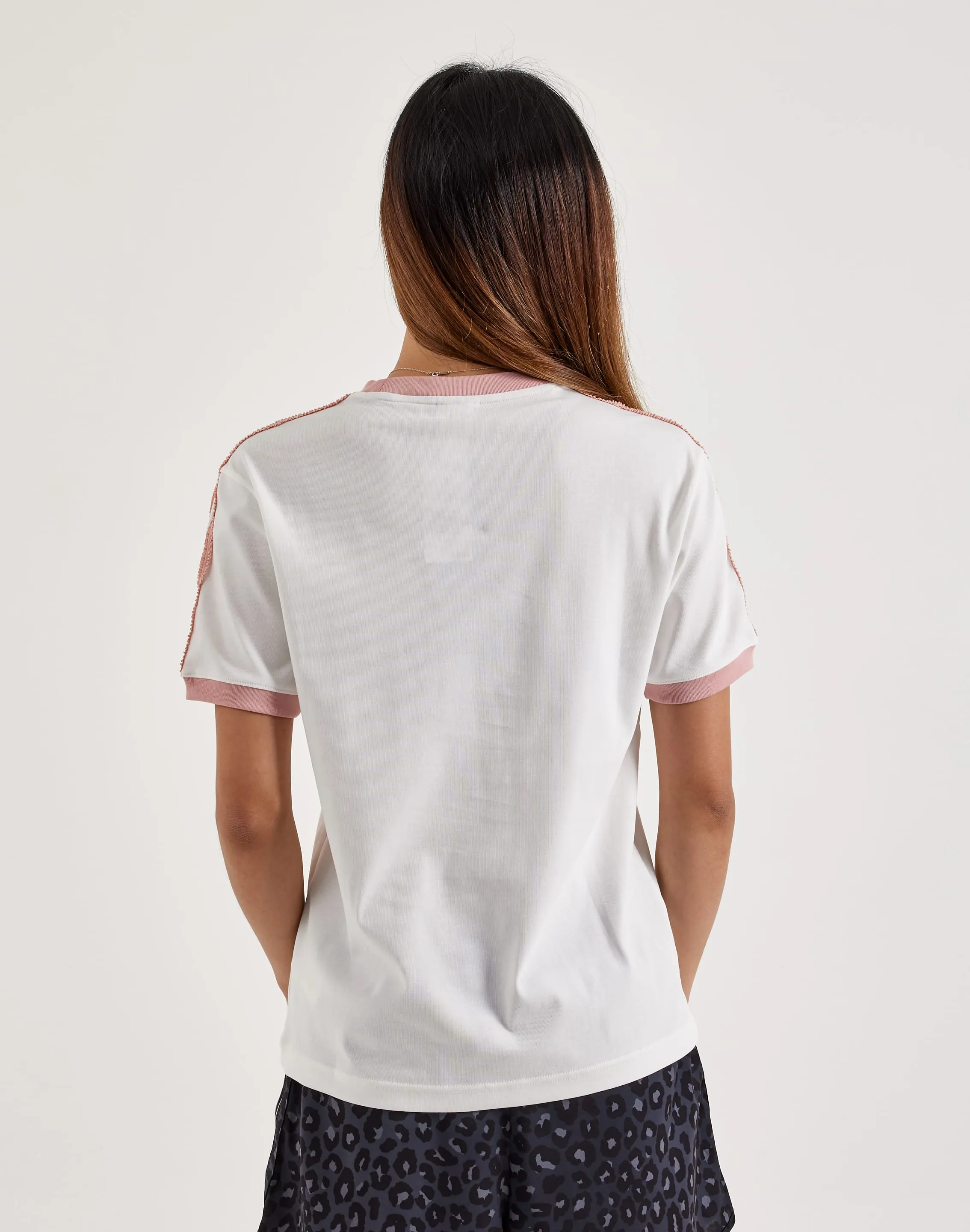 Body Free Adidas Originals Ruffle 3-Stripes Tee