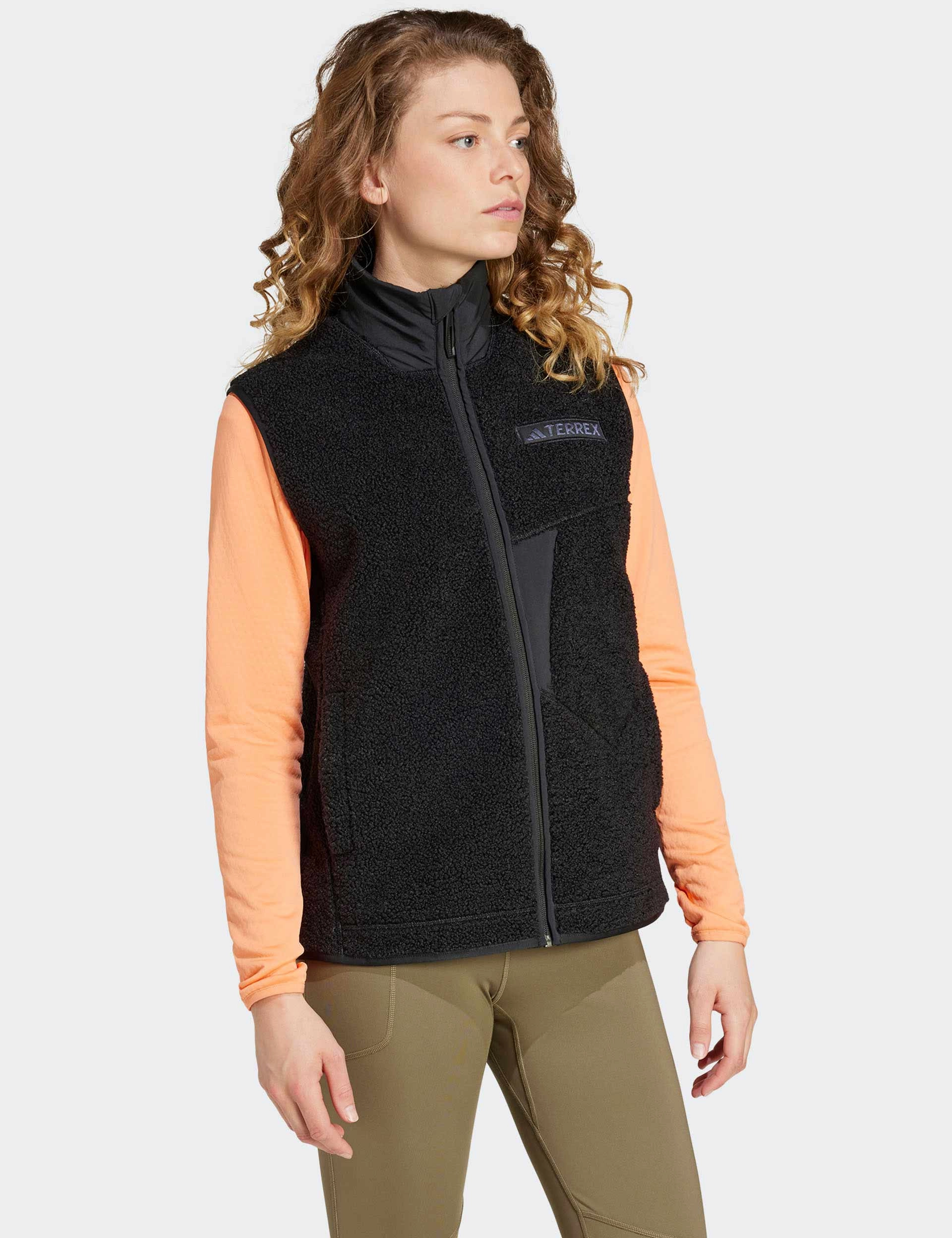 Non Restrictive Movement Cut Terrex Xploric High Pile Fleece Vest - Black