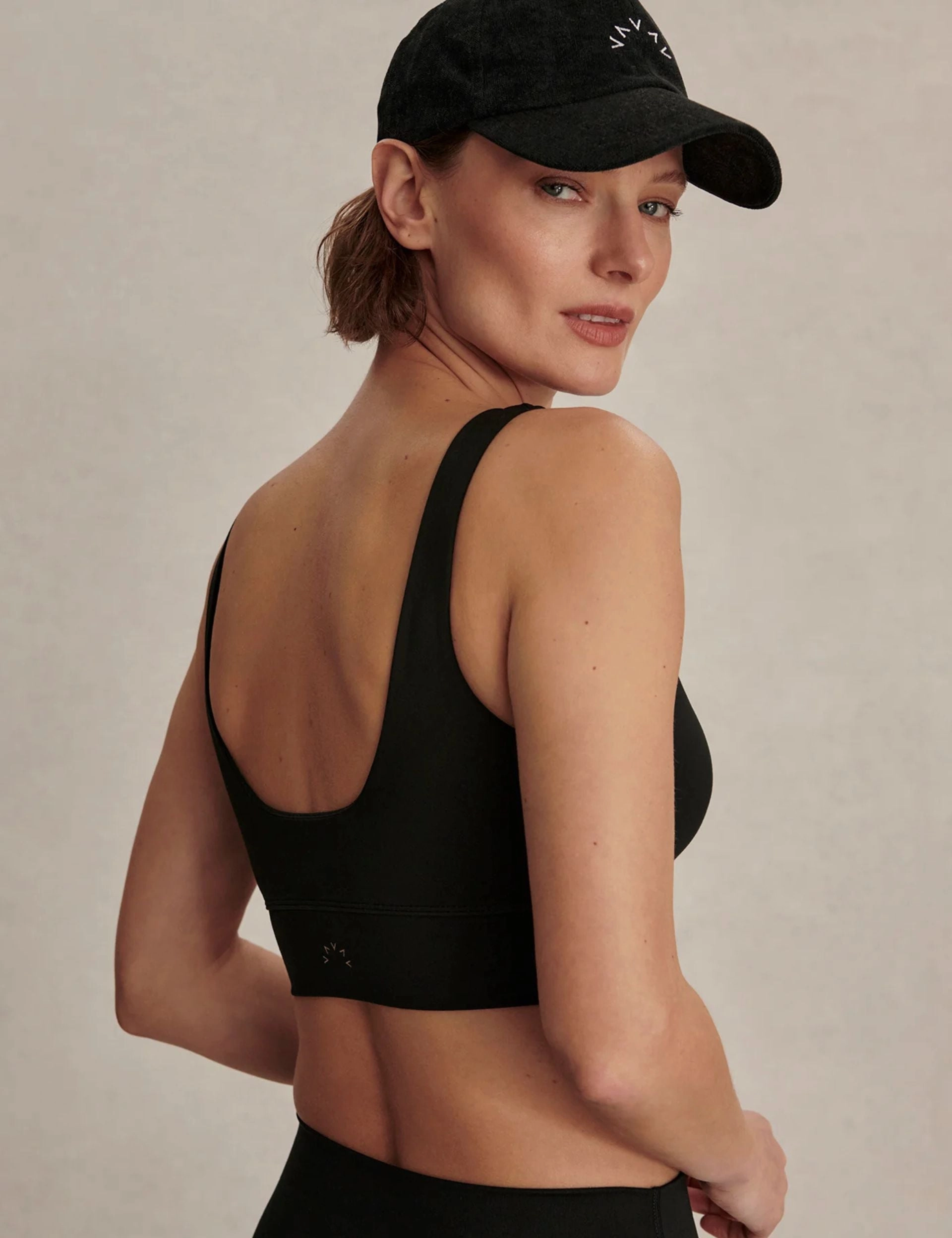 The Freesoft Shorts Set - Black Stretchy Hemline Travel Clothing