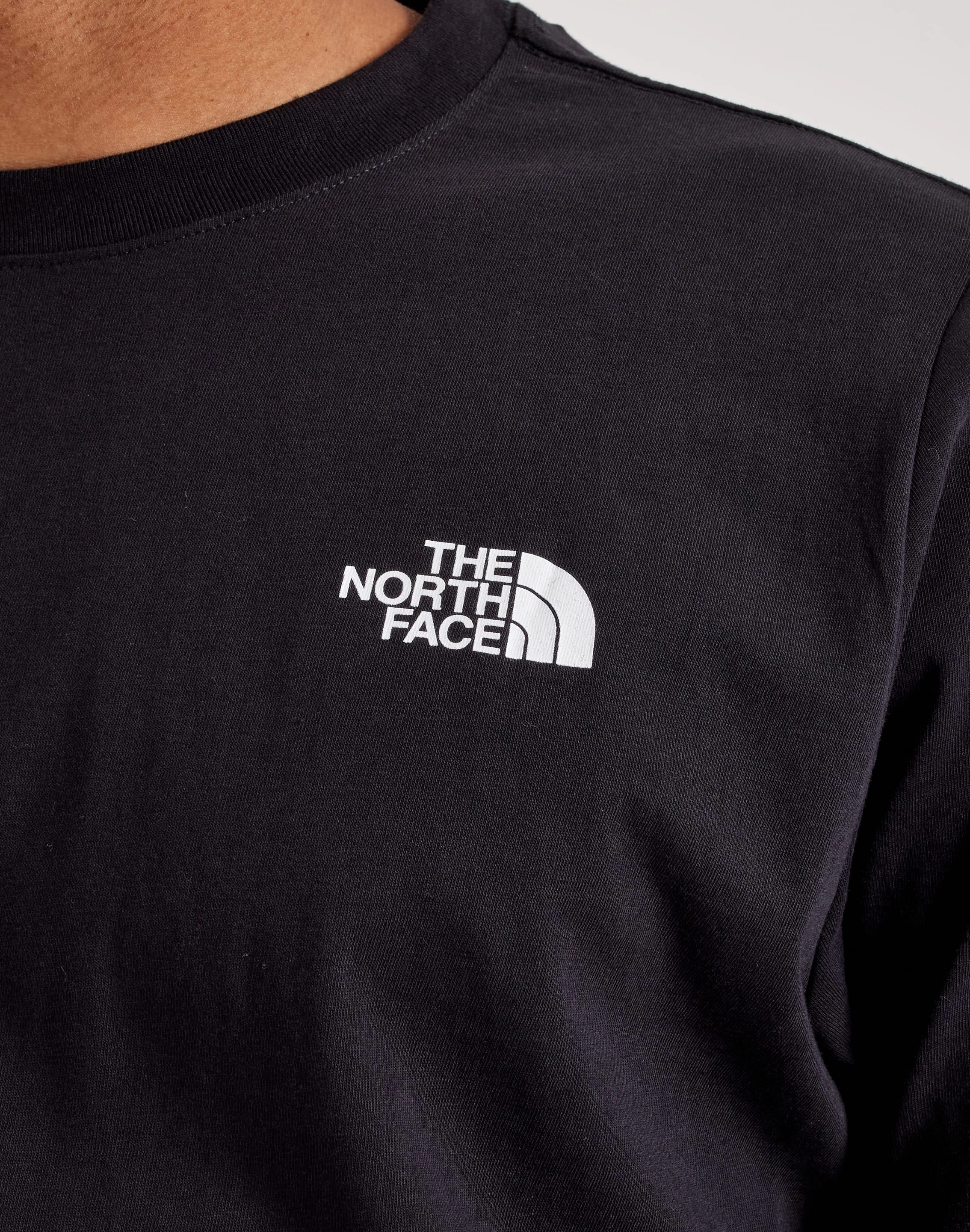 The North Face Evolution Box Logo Tee ZeroRestrictionMobility