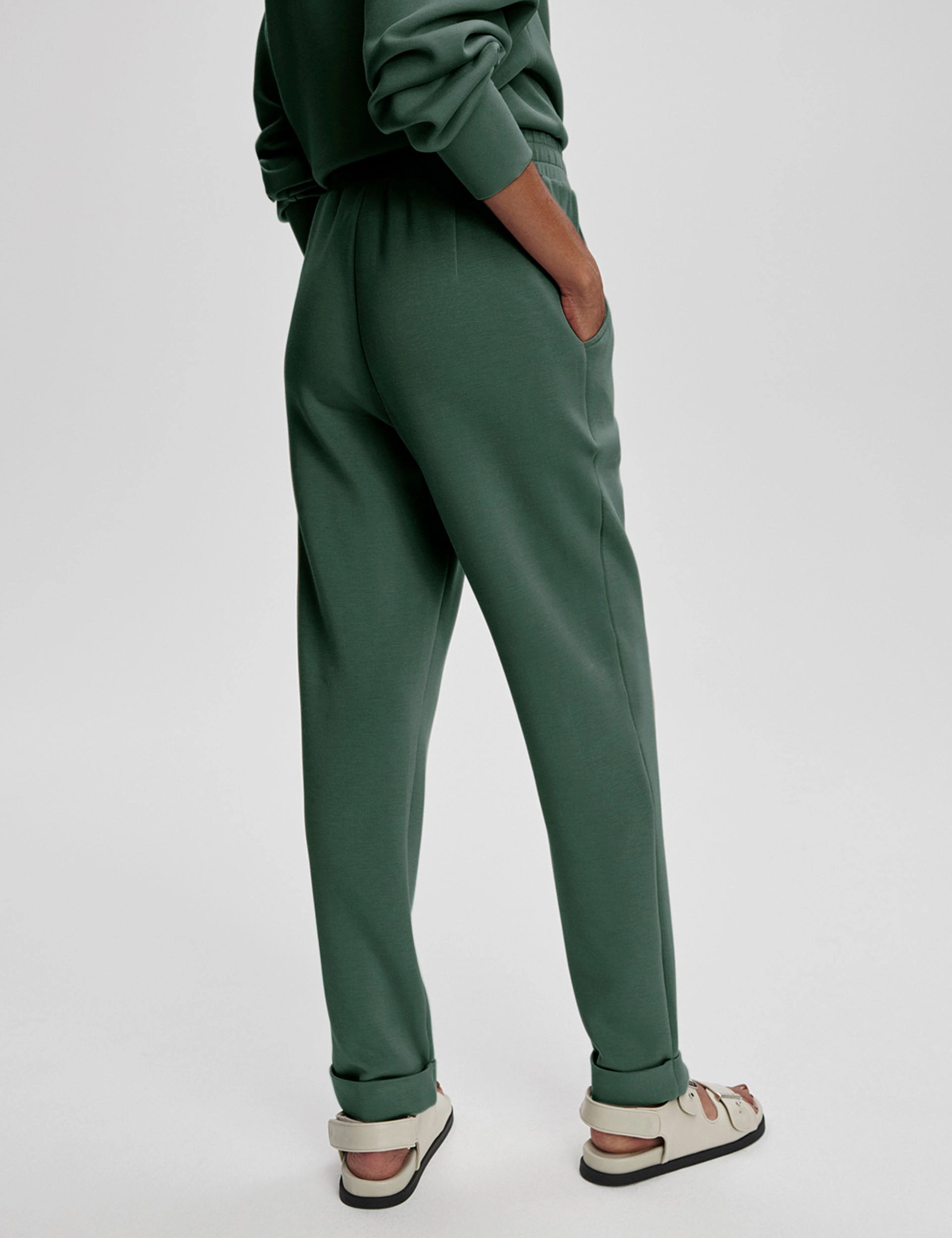 The Rolled Cuff Pant 25" - Cilantro Lightweight Weave