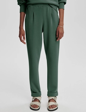 The Rolled Cuff Pant 25" - Cilantro Lightweight Nylon Blend Anti Odor Treatment