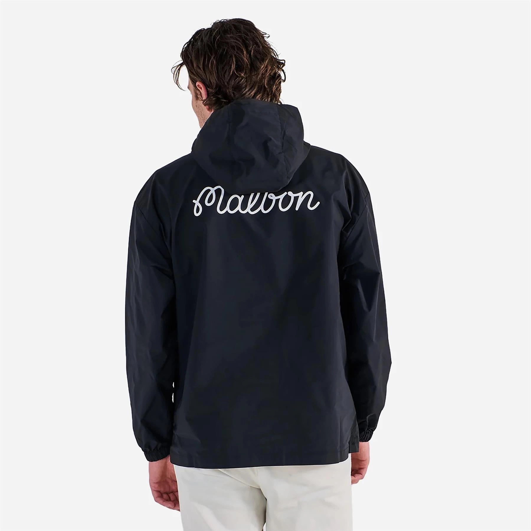 Confidence booster runner Evergreen Nylon Anorak Black
