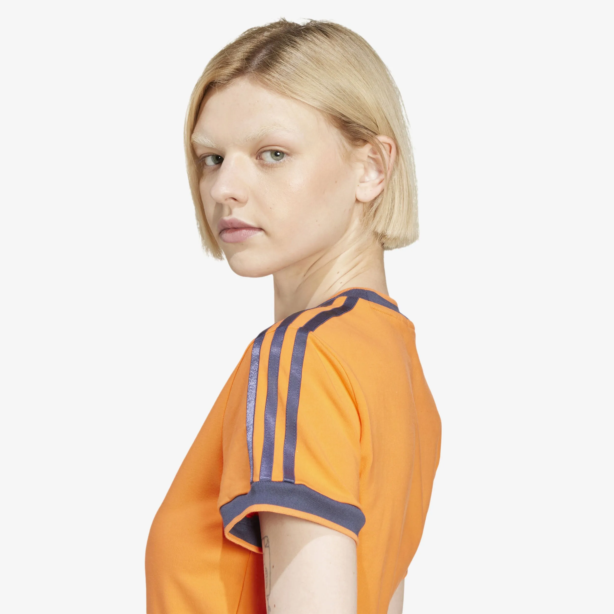 Wrinkle Resistant Finish Budget Friendly Wmns Linear Logo 3 Stripes Tee
