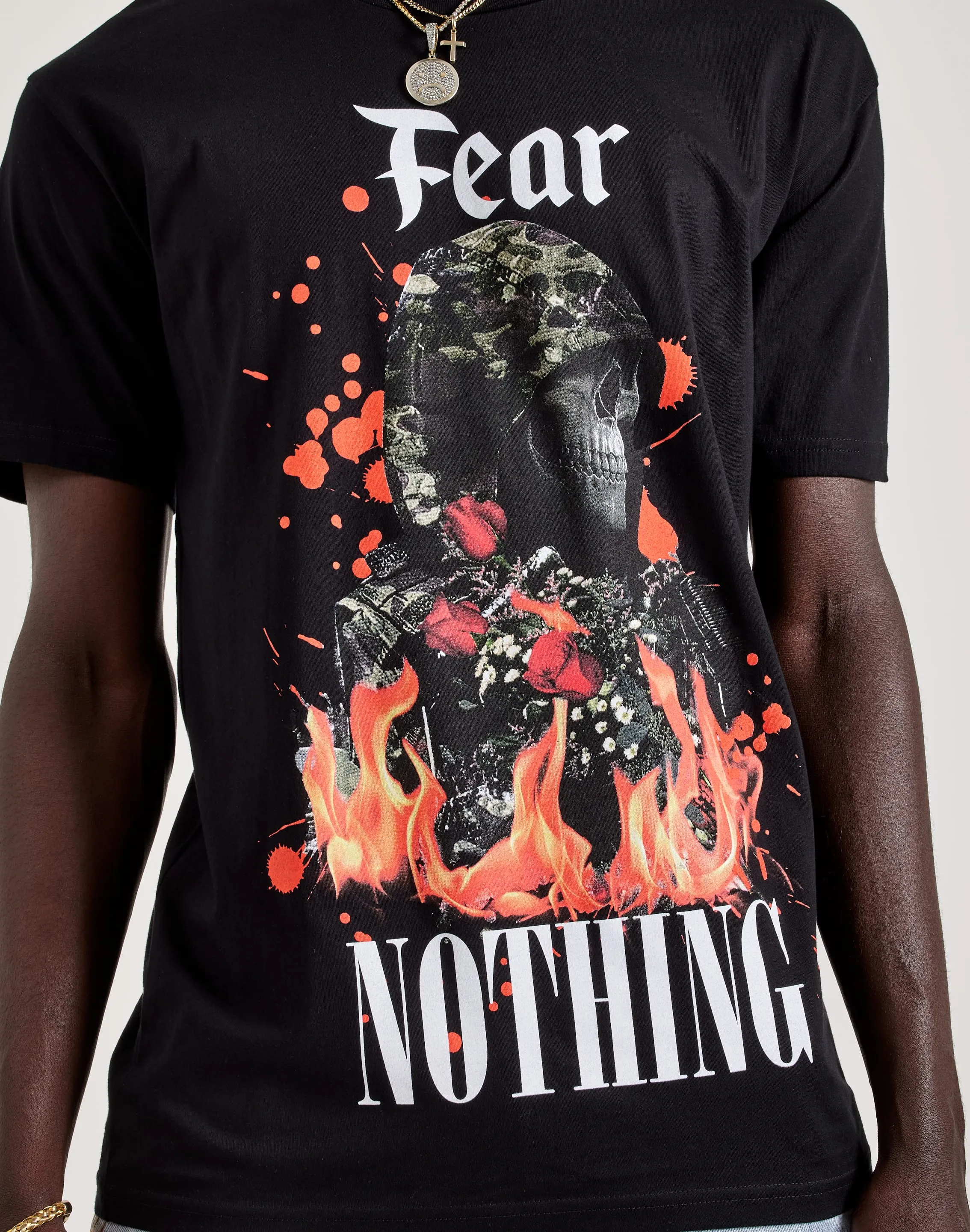 MicroPerforatedTexture Metro Mode THRT Buck Fear Nothing Tee