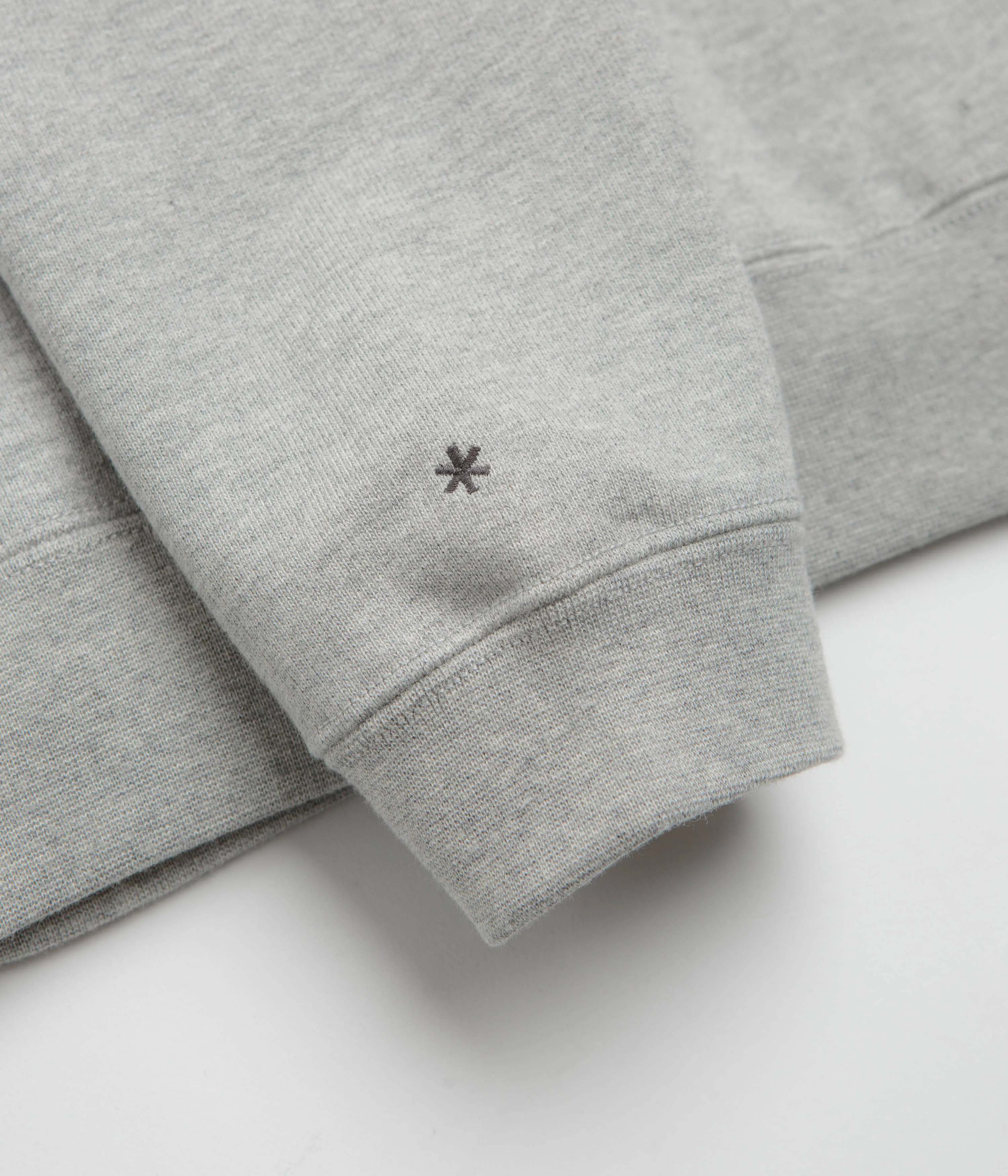 Snow Peak Recycled Cotton Crewneck Sweatshirt - Mid Grey Cozy Outfit