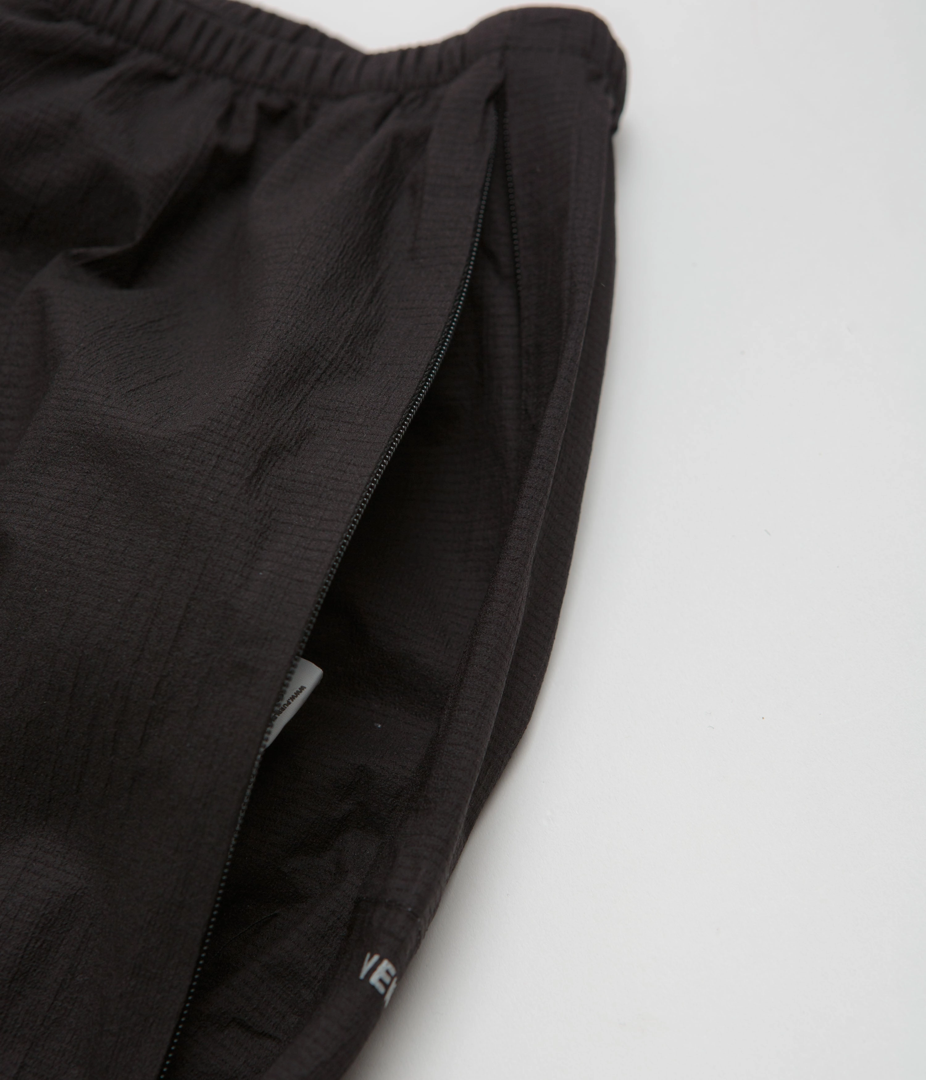 Eco Friendly Fabric Purple Mountain Observatory Stinger Pants - Black