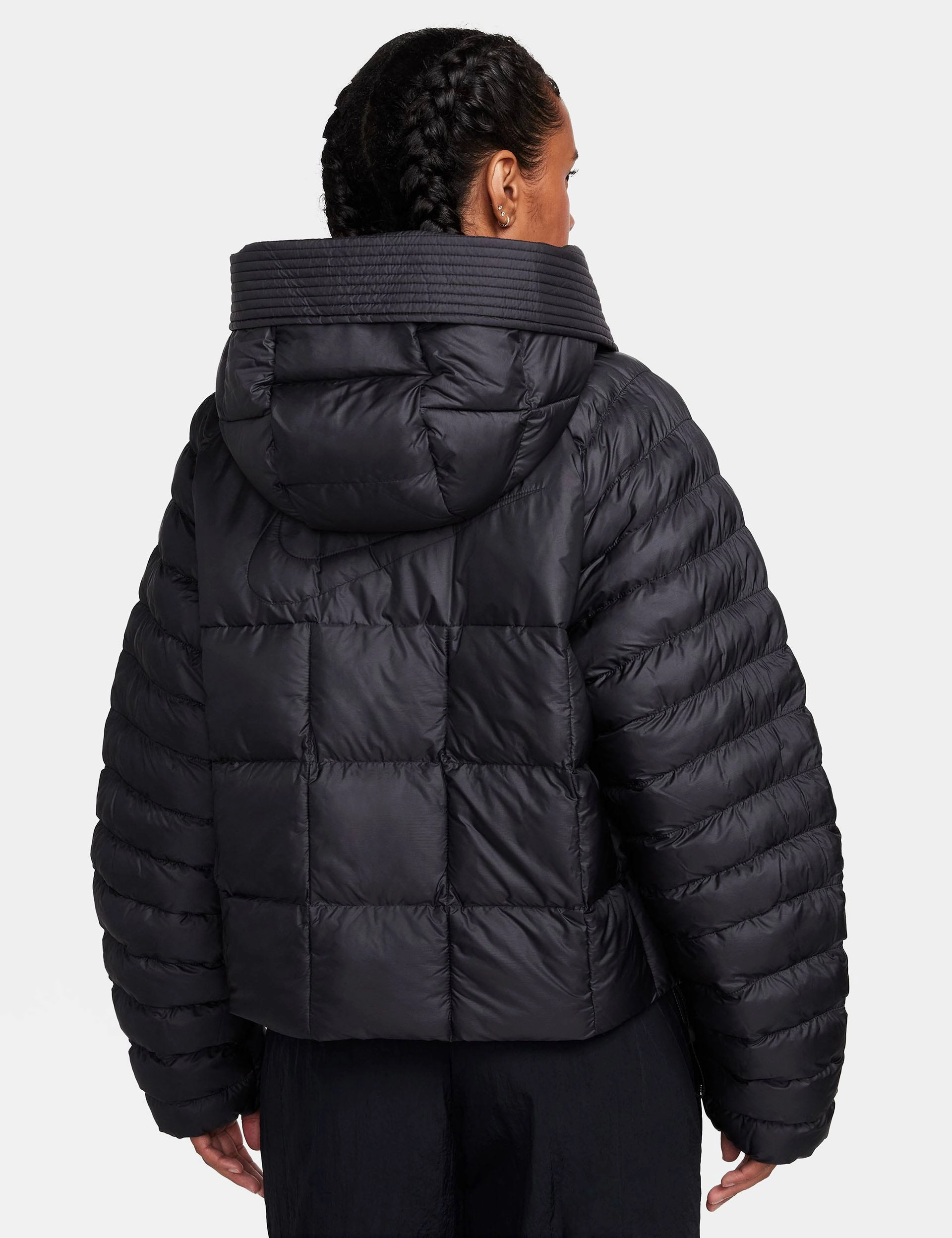 Thermo Regulating Fabric Transition Wear Sportswear Swoosh Puffer Oversized Hooded Jacket - Black/White