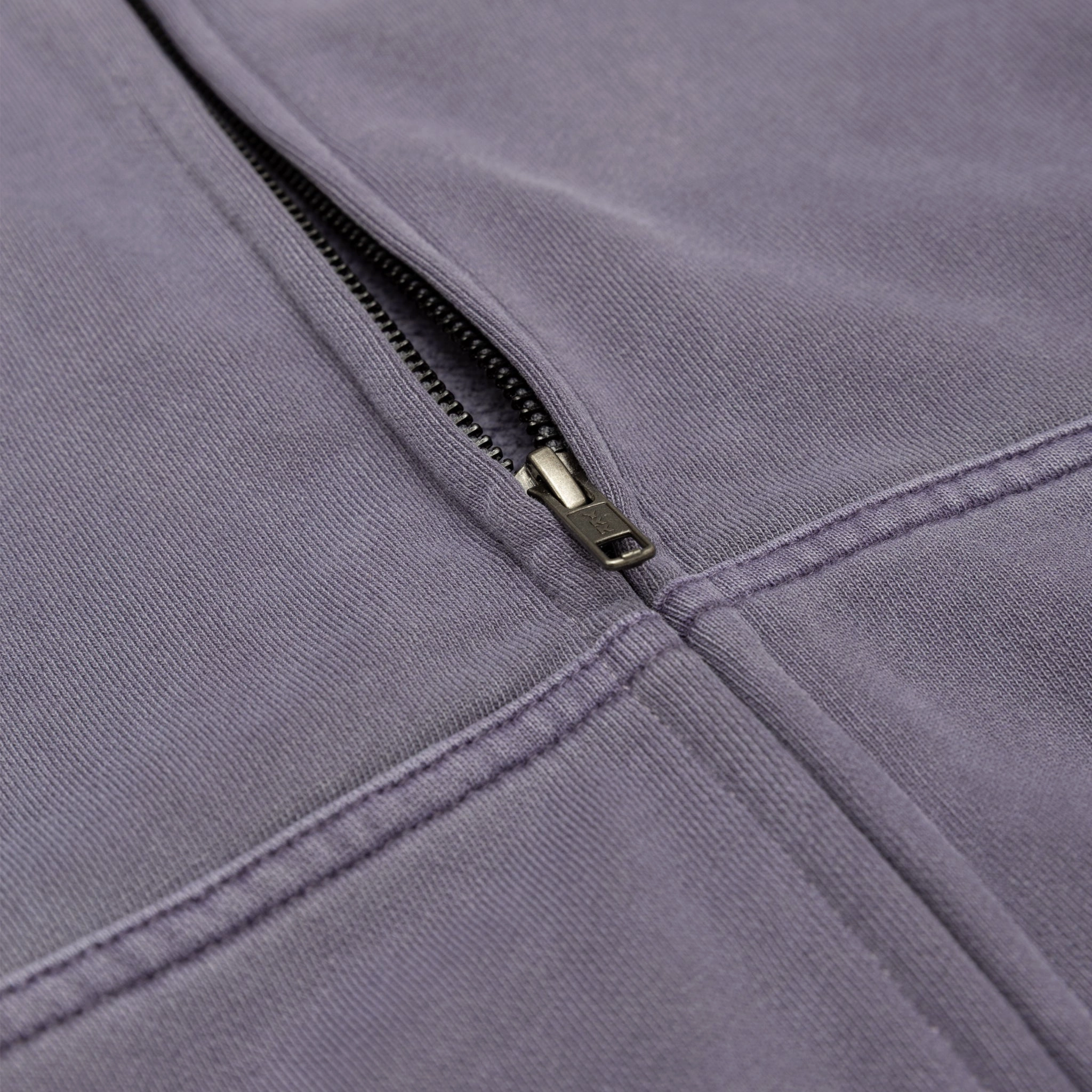 TOUR ZIP HOOD