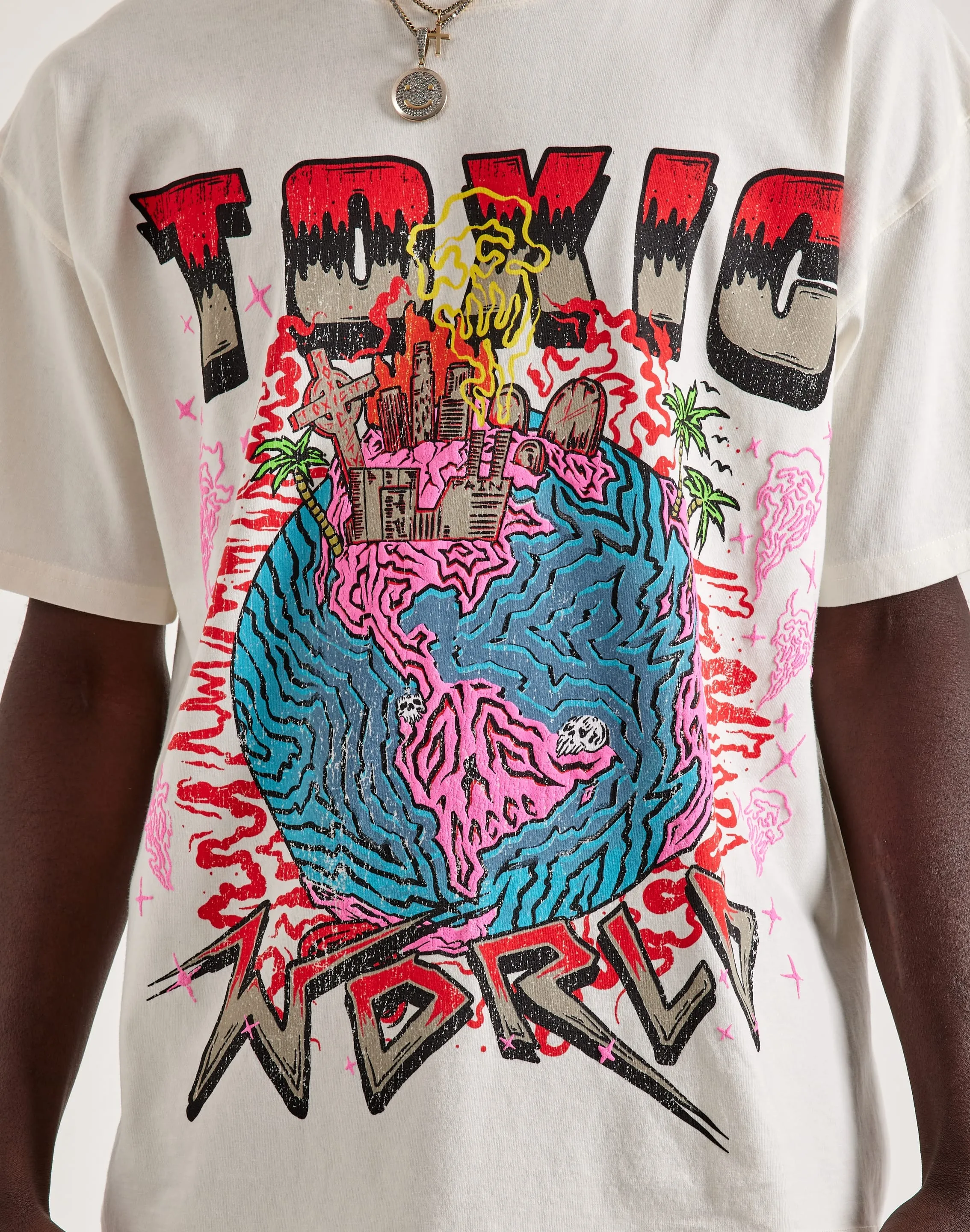 Loose Thread DurableThreadwork Toxicity Toxic World Tee