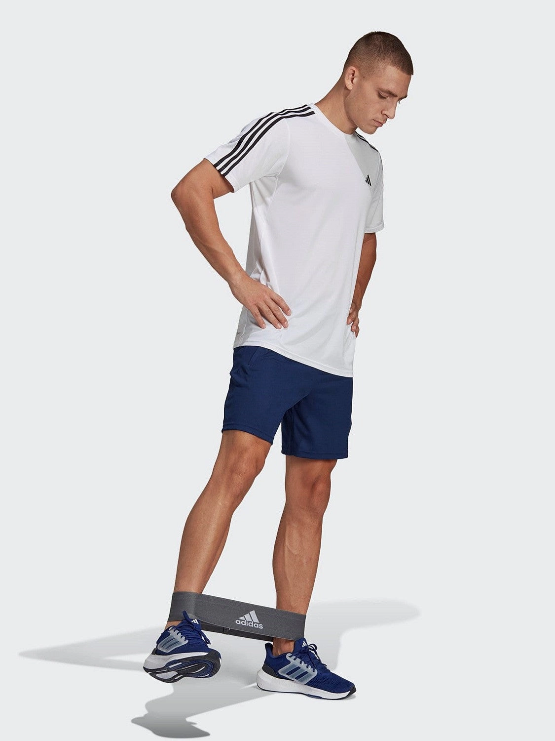 cargo style Outdoor Days Train Essentials Logo Training Shorts