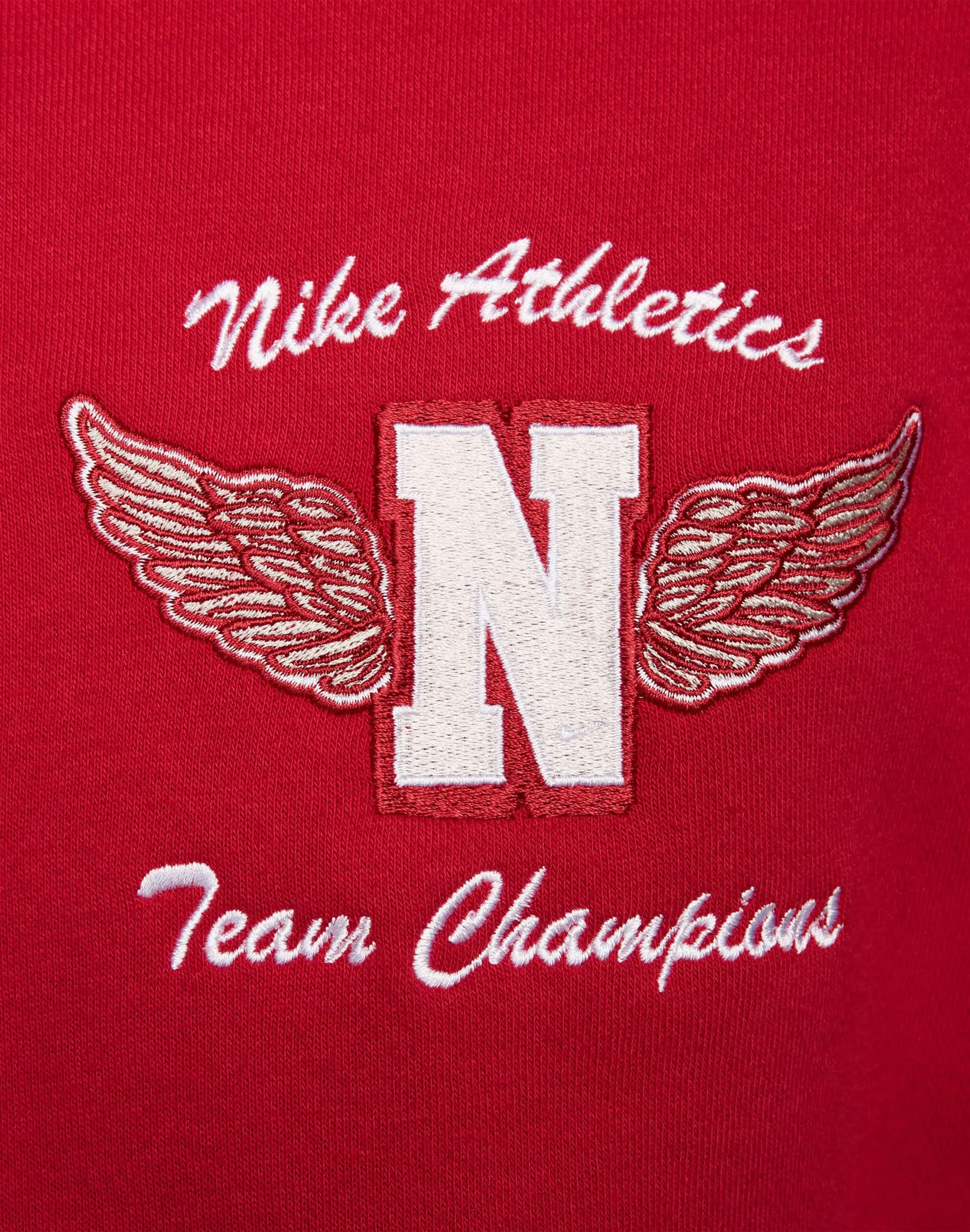 BreathableFabric Flatlock stitching Nike Sportswear Club Fleece Hoodie