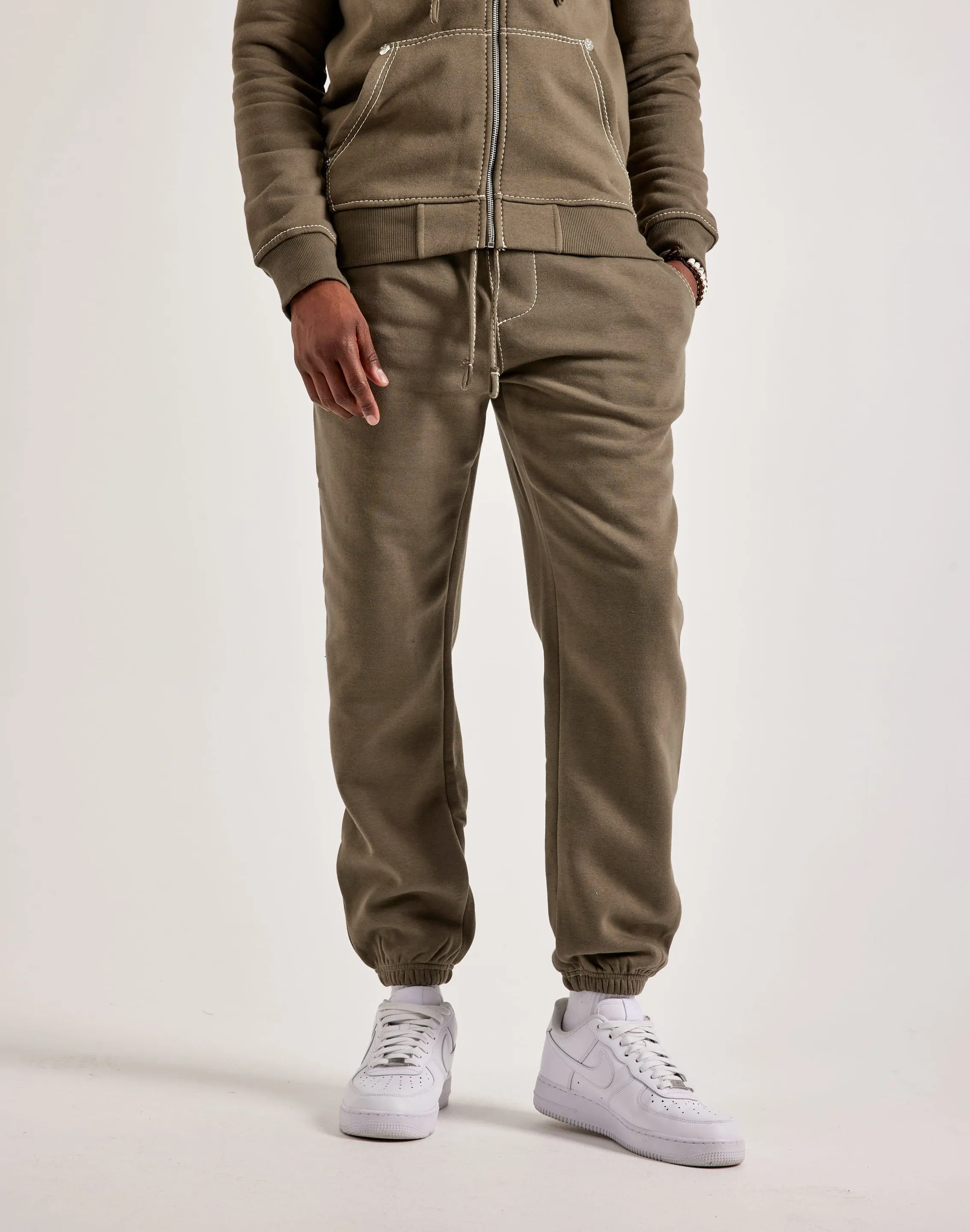 True Religion Heritage Big T Joggers Eco Core ChafeResistant Seams