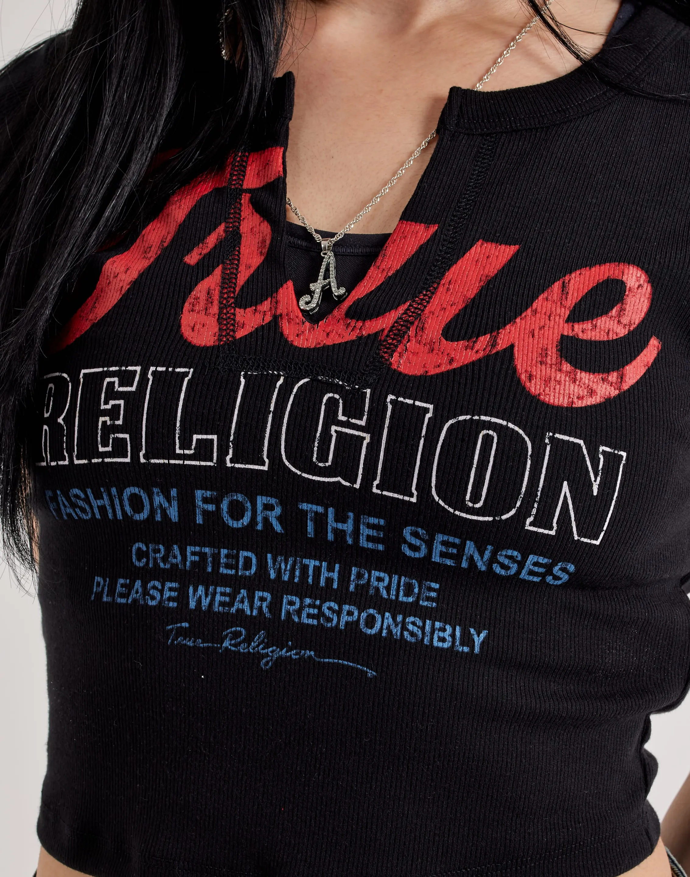 Zoom Proper True Religion Retro Logo V-Notch Tee