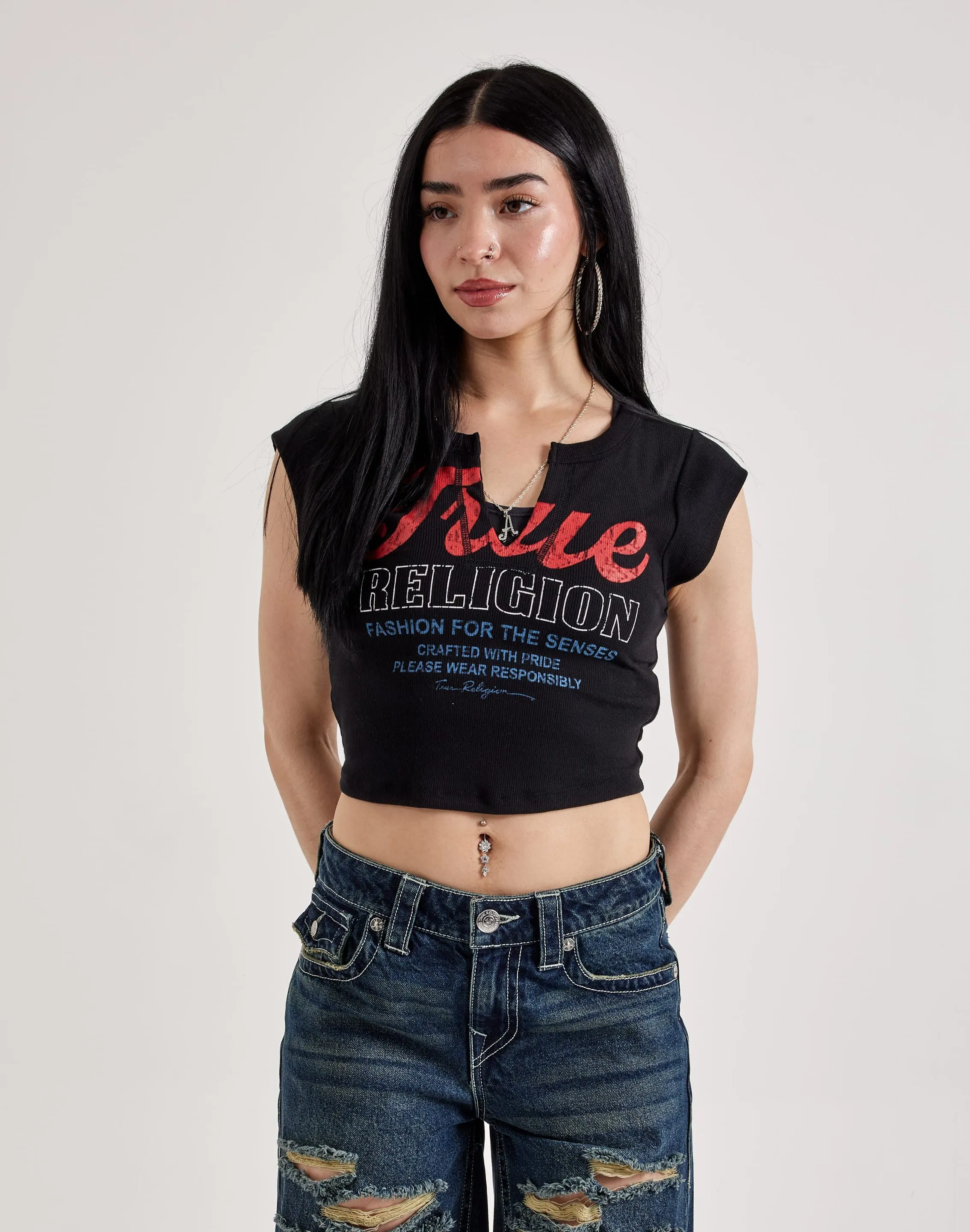 True Religion Retro Logo V-Notch Tee TearResistant SoftTouchLining