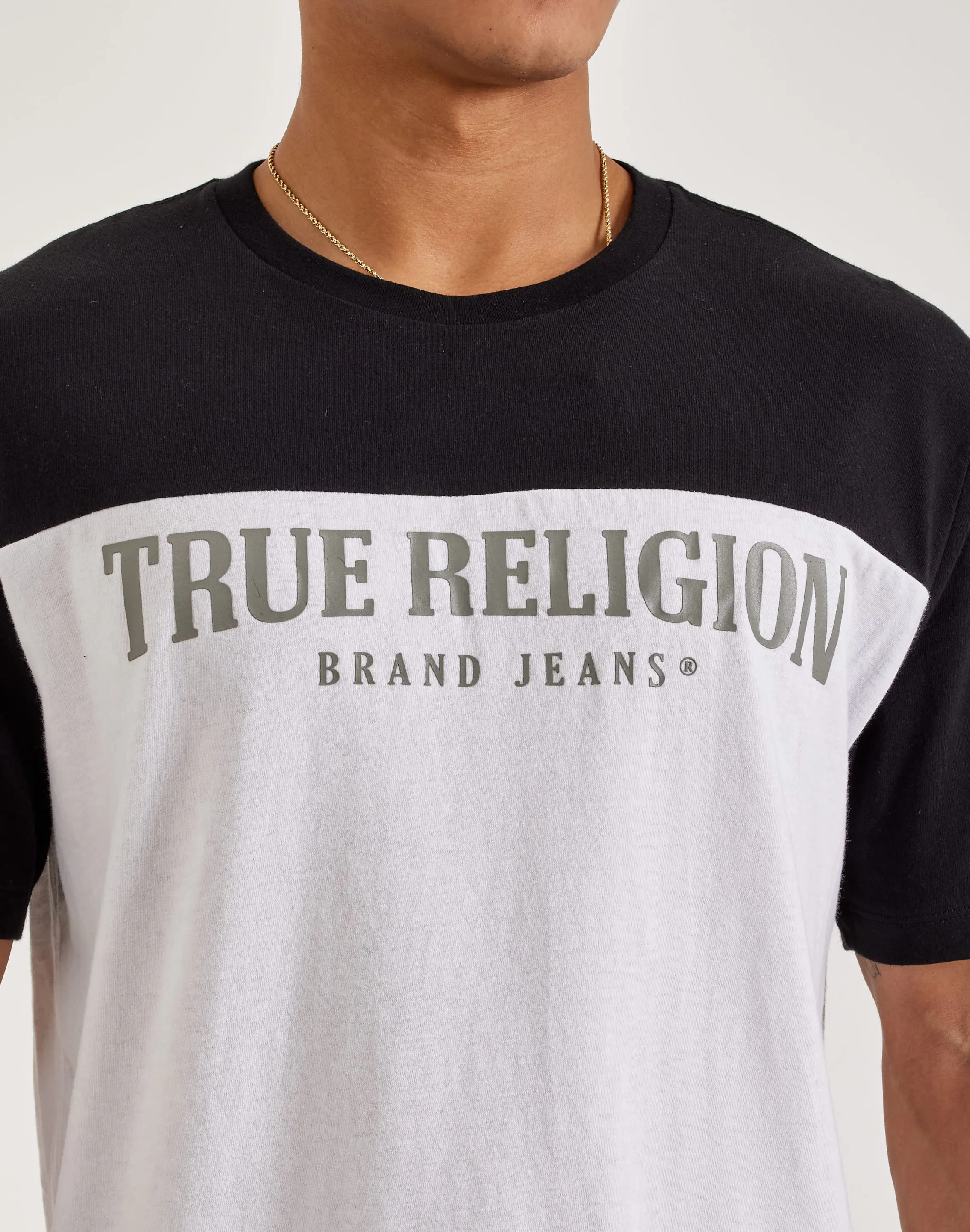 AntiPillingFabric Spark Soul True Religion Two-Toned Tee