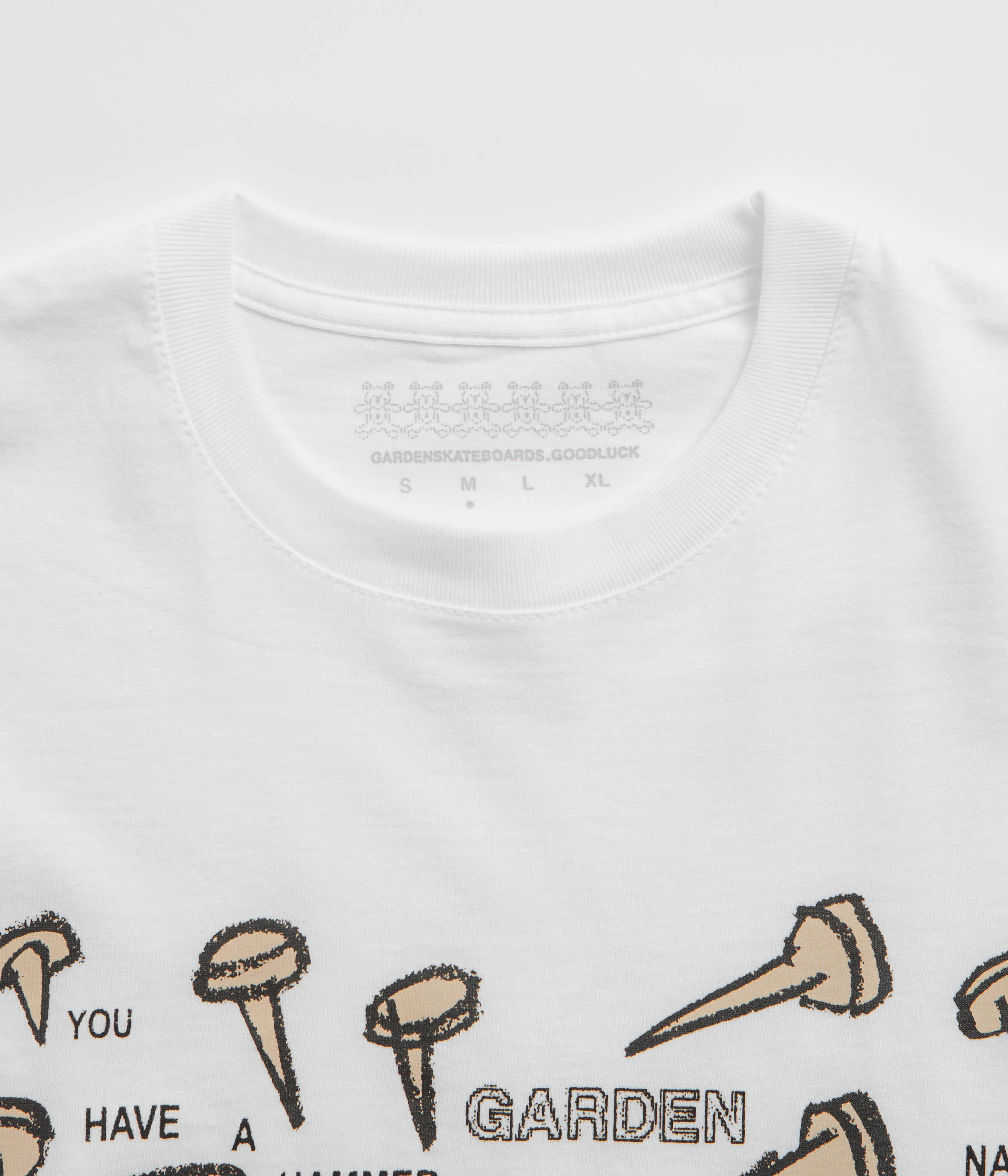 Garden Nails T-Shirt - White Chic
