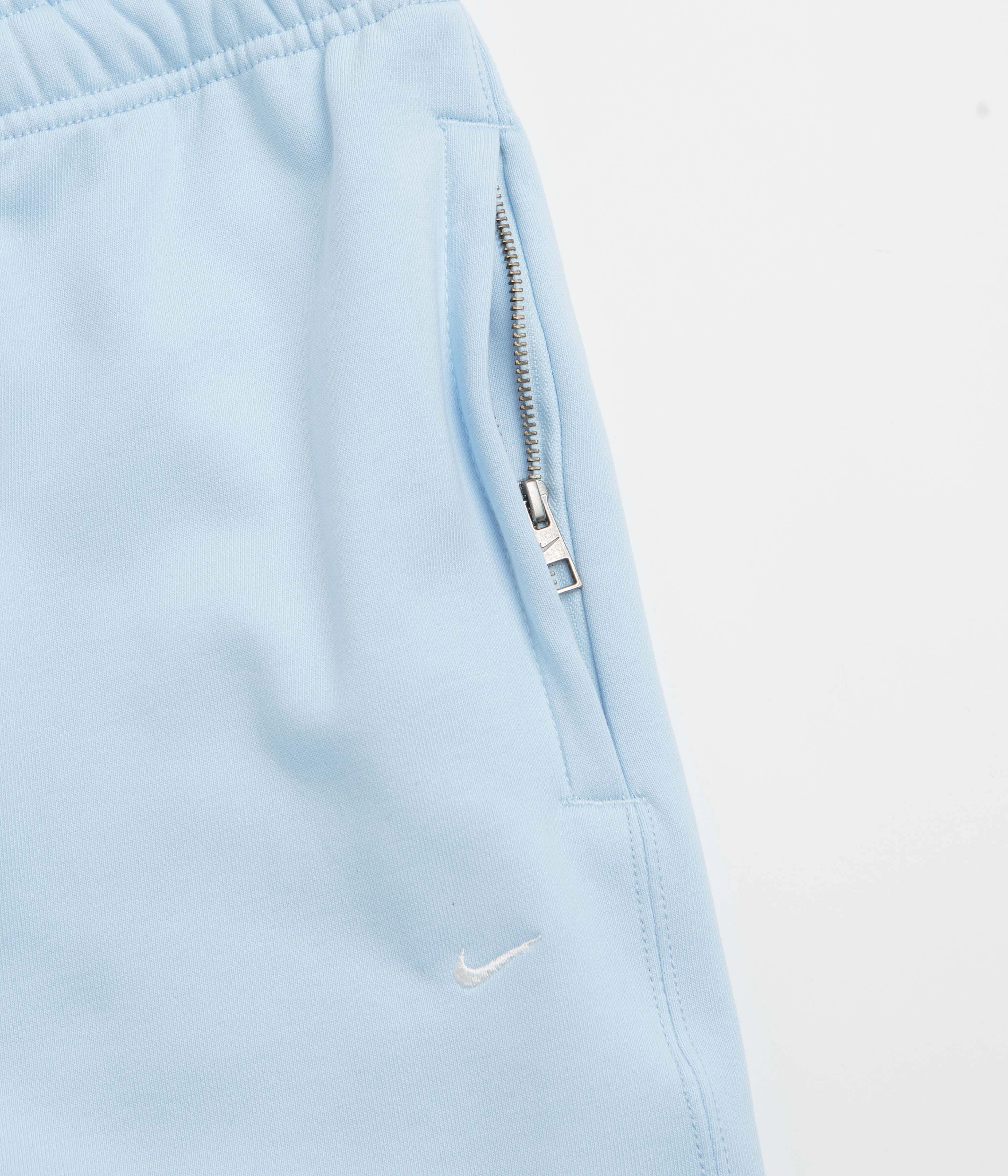 Nike Solo Swoosh Cuffed Sweatpants - Celestine Blue / Celestine Blue / White Sport Friendly