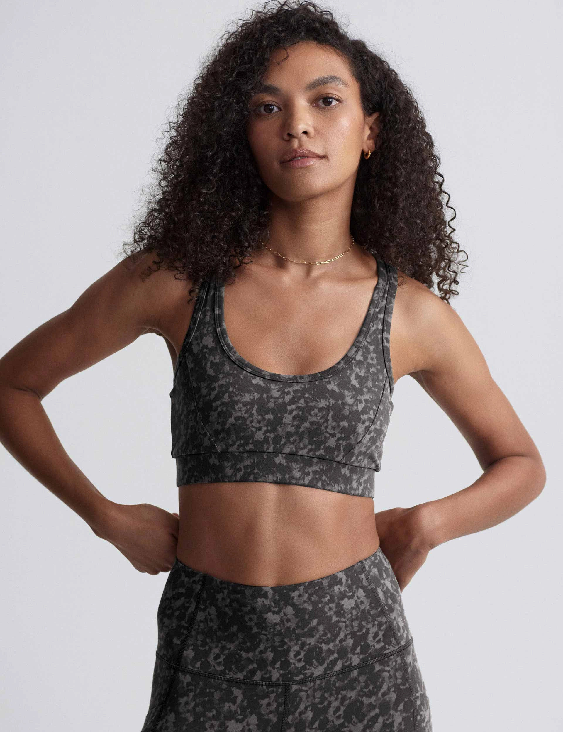 Adjustable straps seams Move Selma Bra - Obsidian Dew