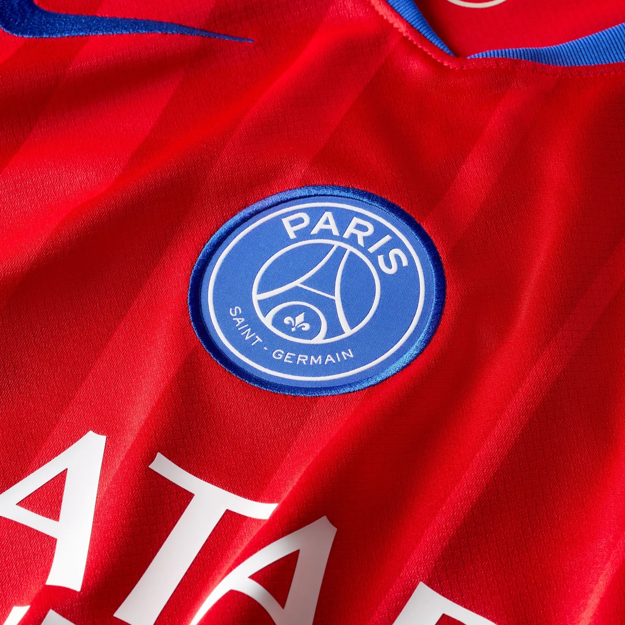 Nike Dri-FIT Total 90 Paris Saint-Germain 2025/26 Stadium Third Jersey (Global Red/Sport Red/Hyper Royal) Desk Style