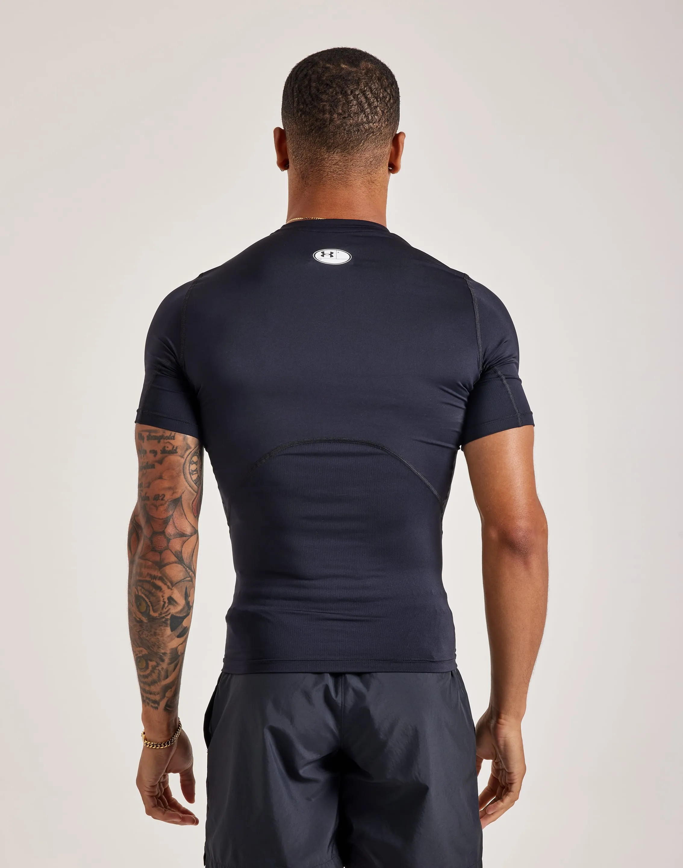 Model Edge Tropical Glow Under Armour HeatGear Tee