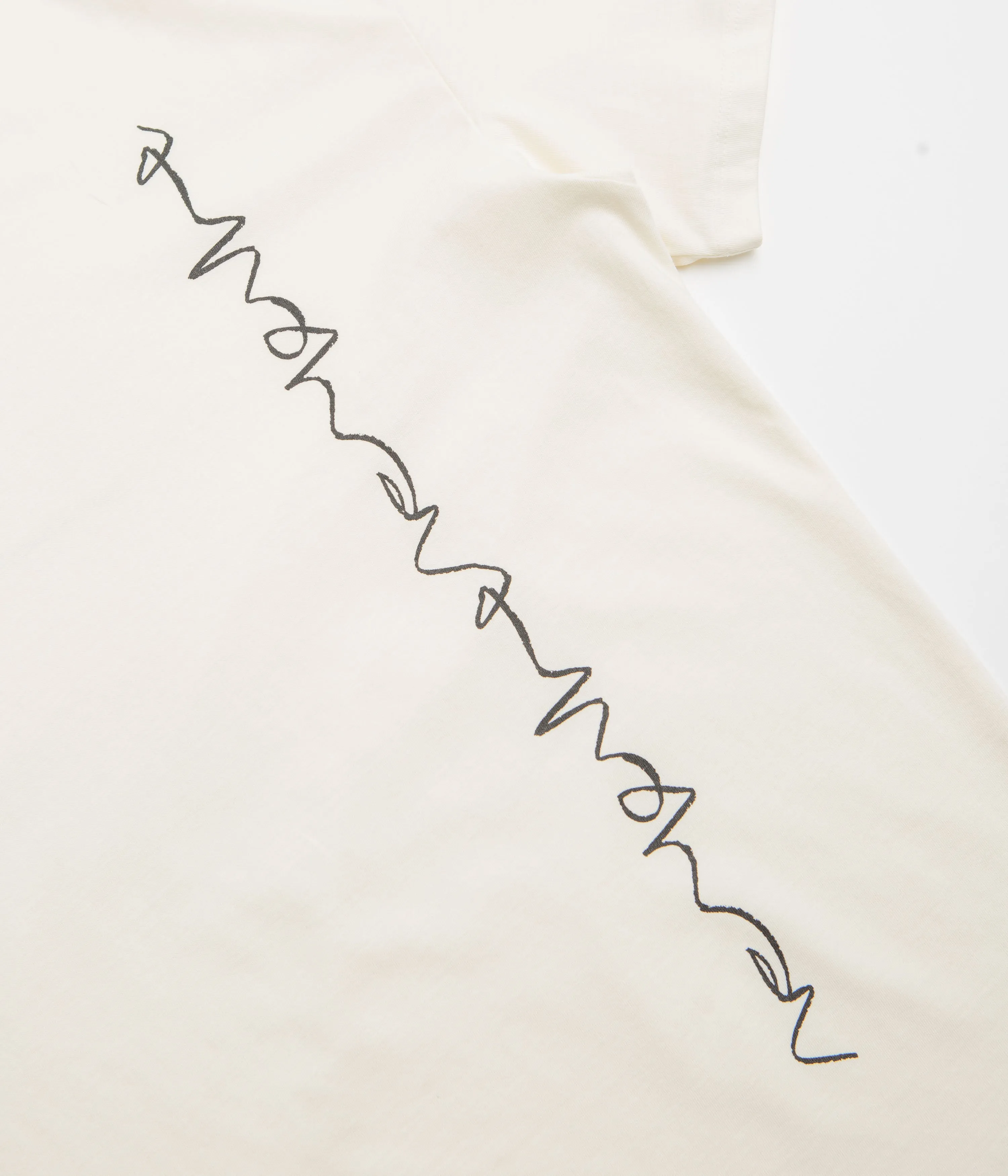 Poetic Collective Crayon Chain T-Shirt - Ivory Soft Collar Lining eyelet