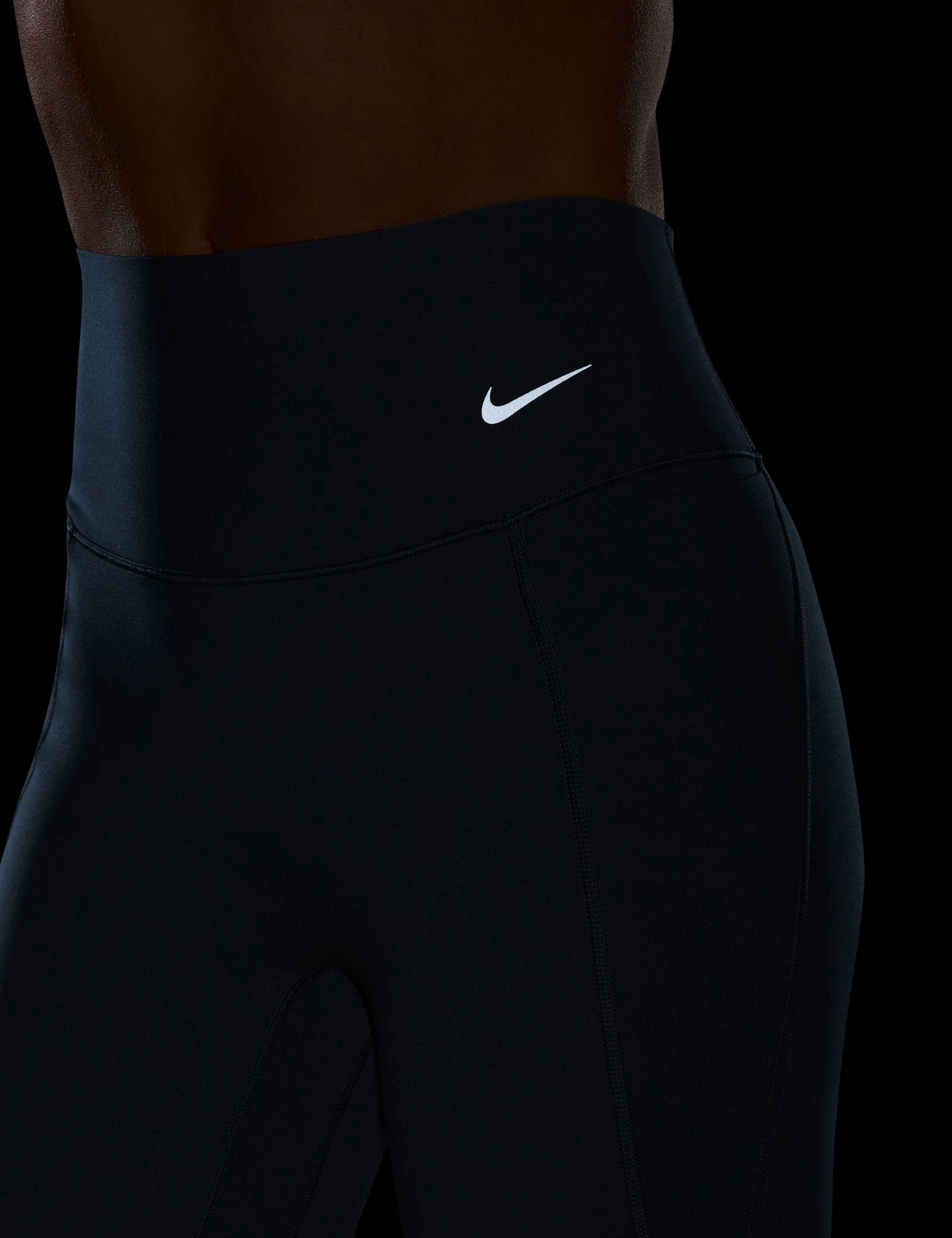 Travel Outfit Trend Seeker Universa High Waisted Leggings - Armory Navy/Anthracite/Riftblue