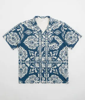 Non Static Finish Comfort Fit Universal Works Road Shirt - Navy / Island Print