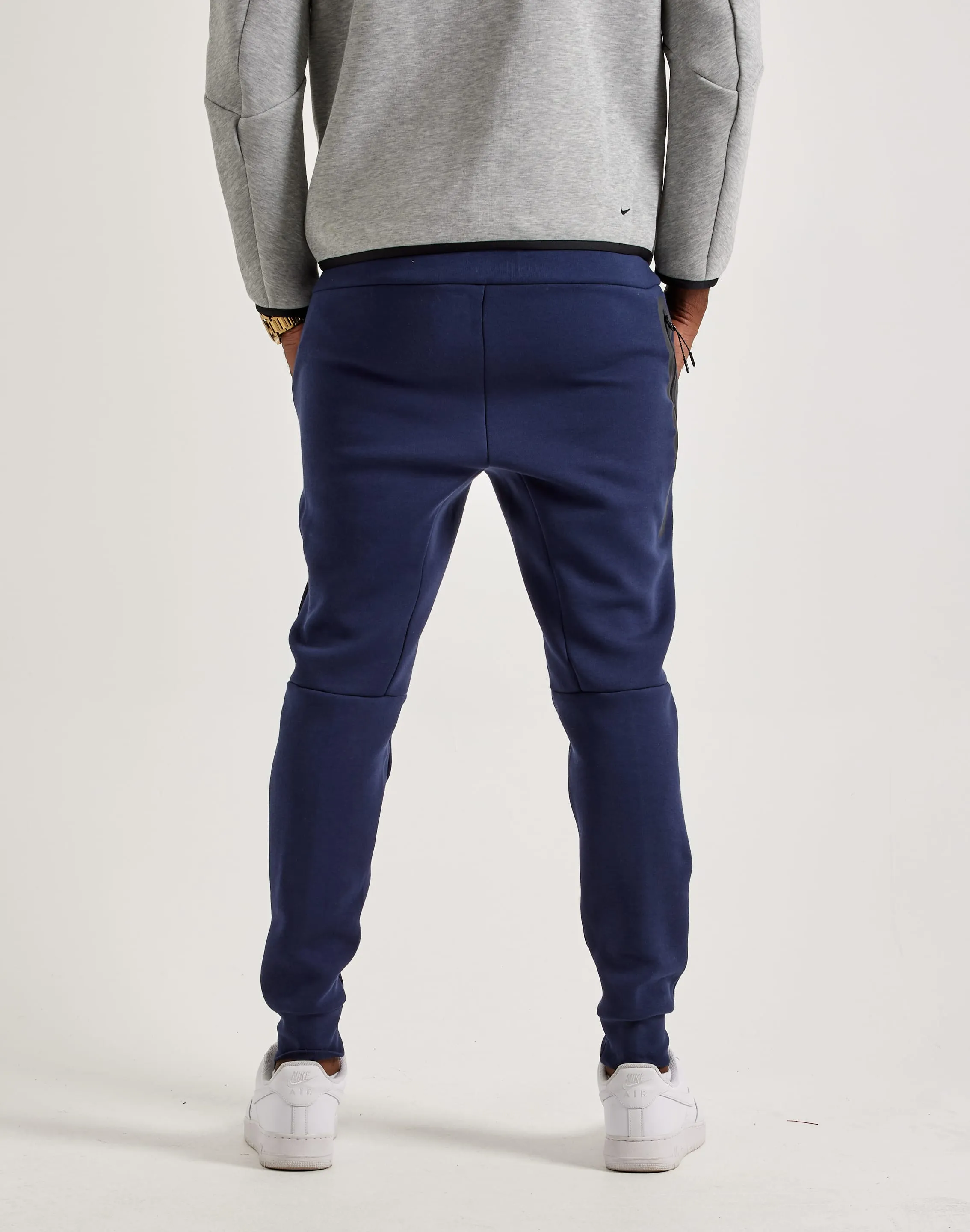 NoRubEdging Nike Tech Fleece Joggers